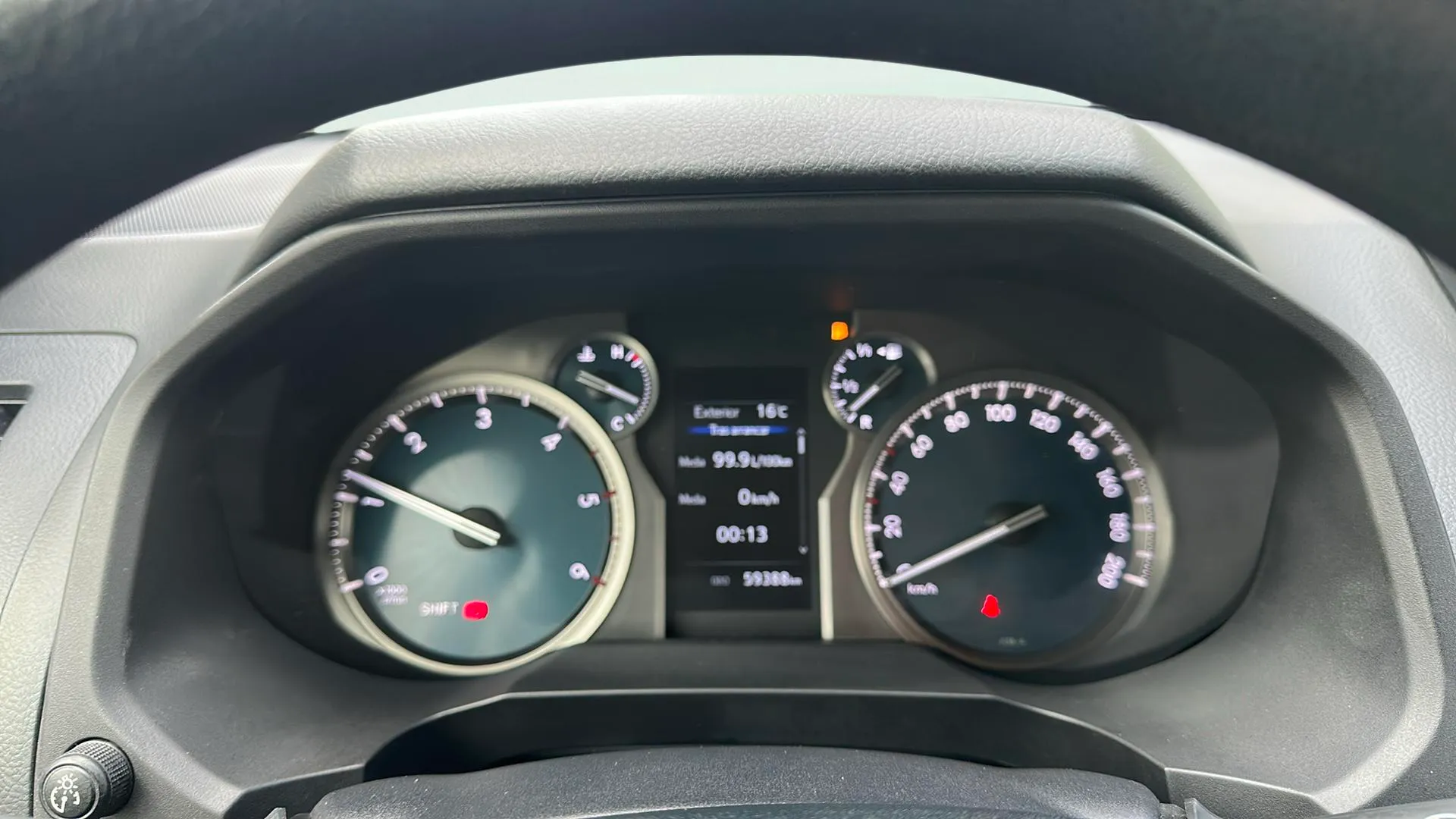 Toyota Land Cruiser 2.8 D-4D GX - foto 8