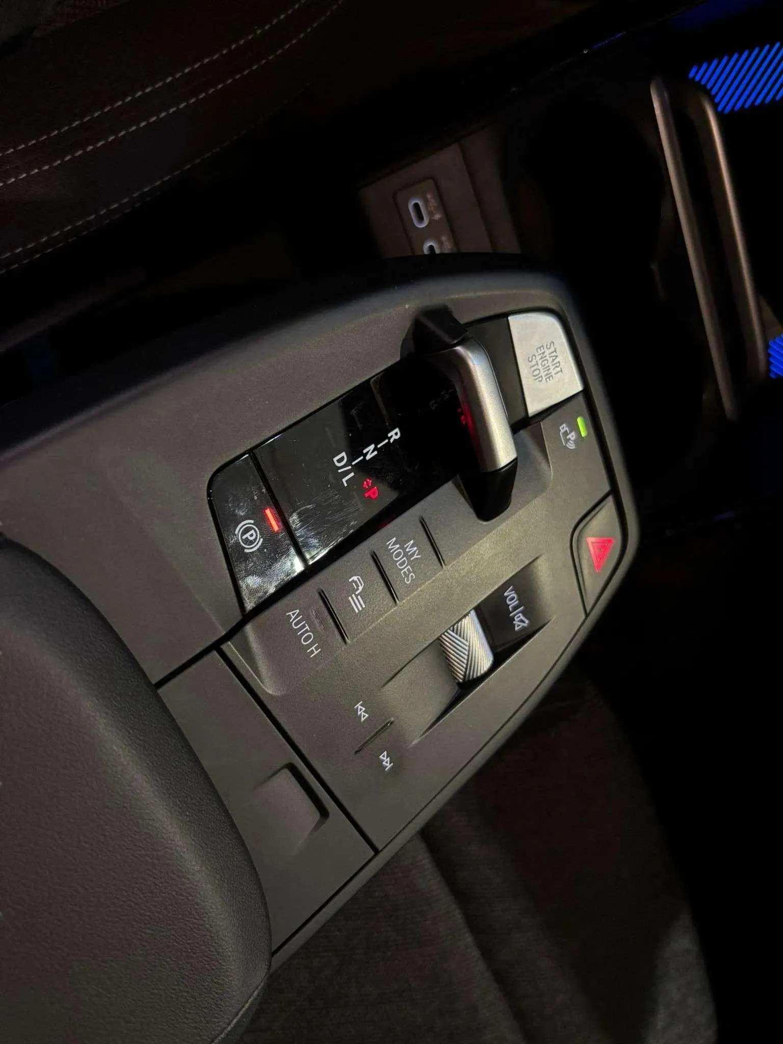BMW X1 sDrive18d - foto 12