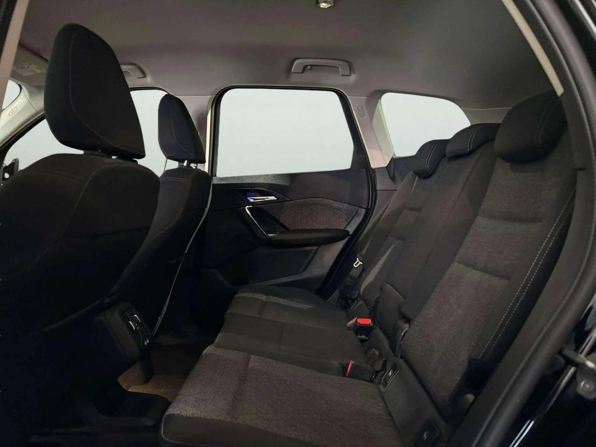 BMW X1 sDrive18d - foto 24