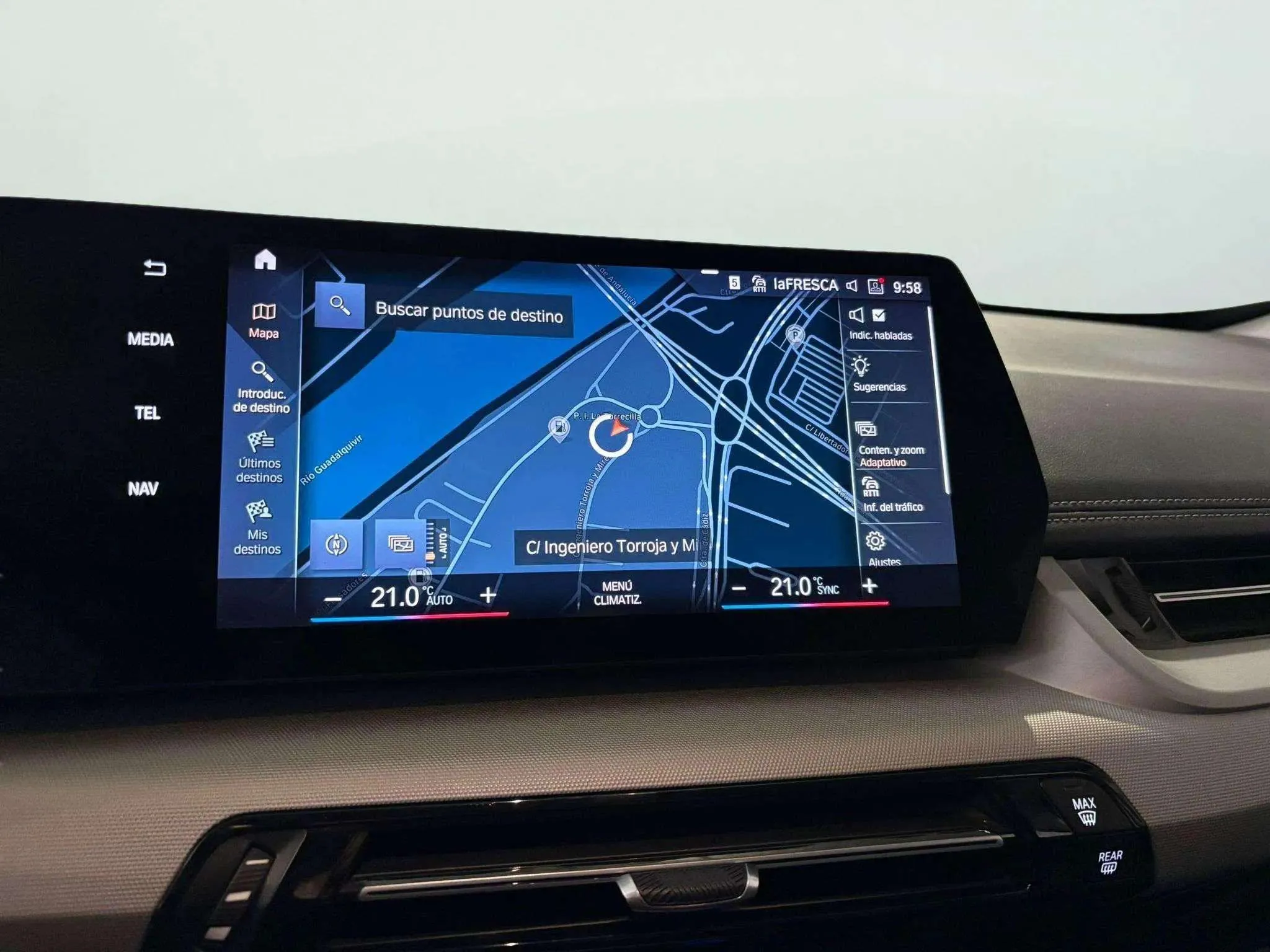 BMW X1 sDrive18d - foto 15