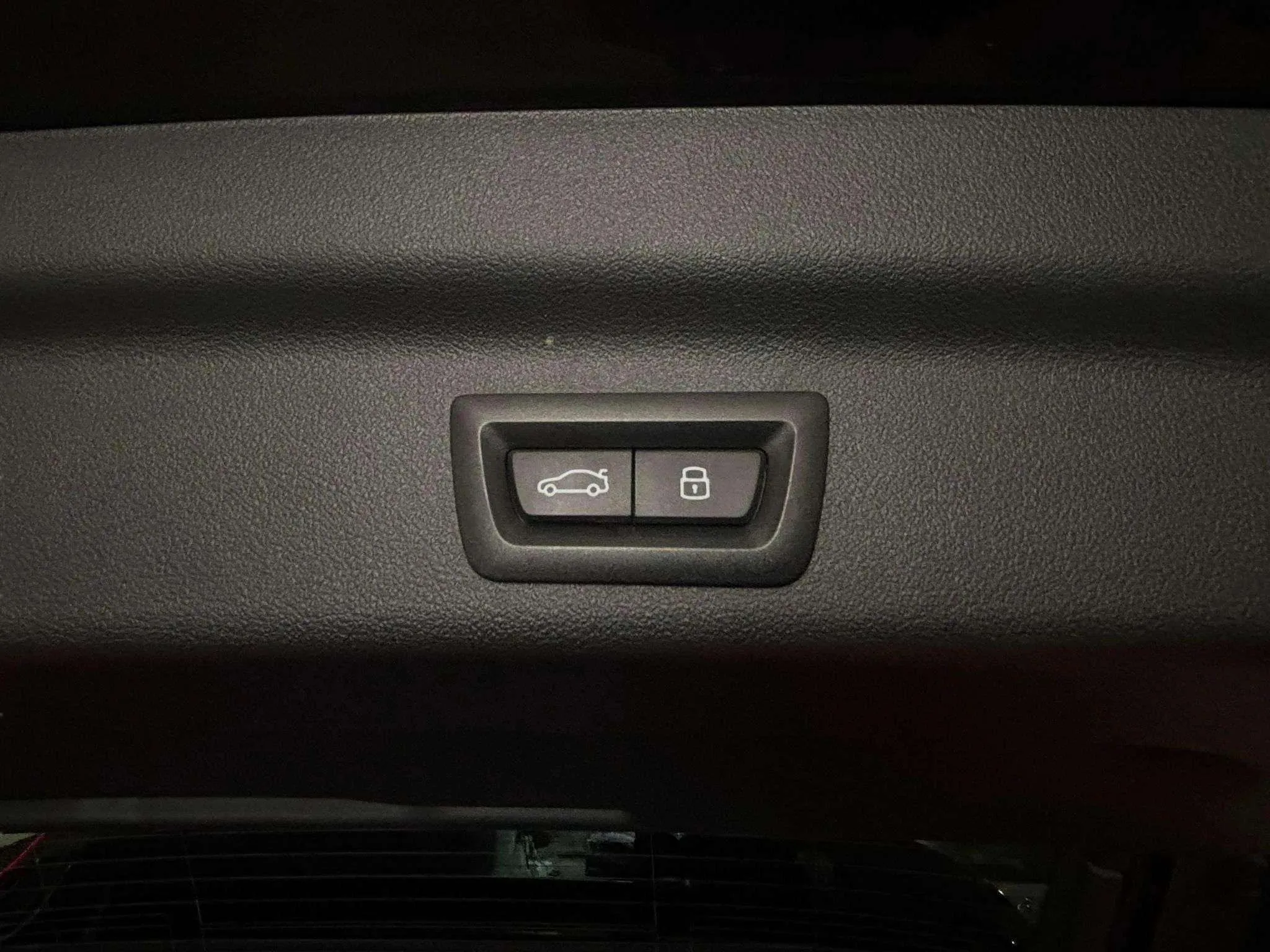 BMW X1 sDrive18d - foto 22