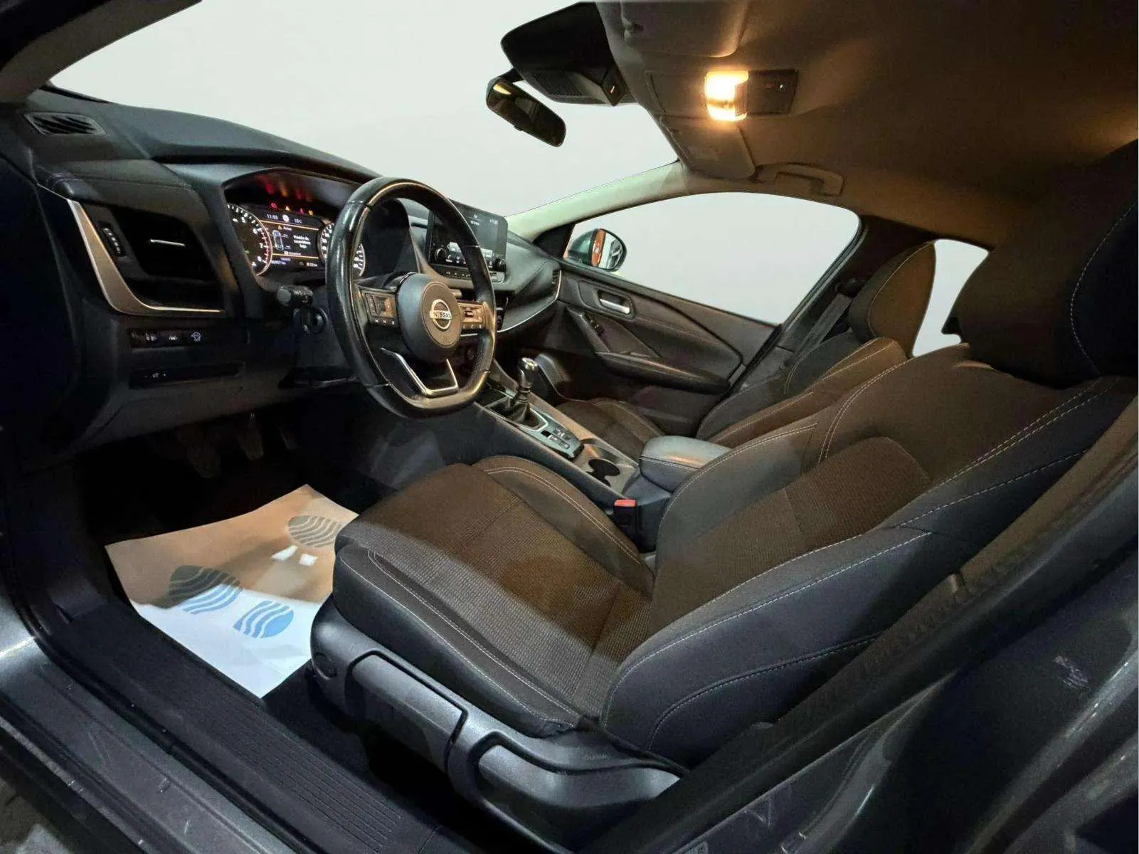 Nissan Qashqai DIG-T mHEV 4x2 Acenta - foto 9