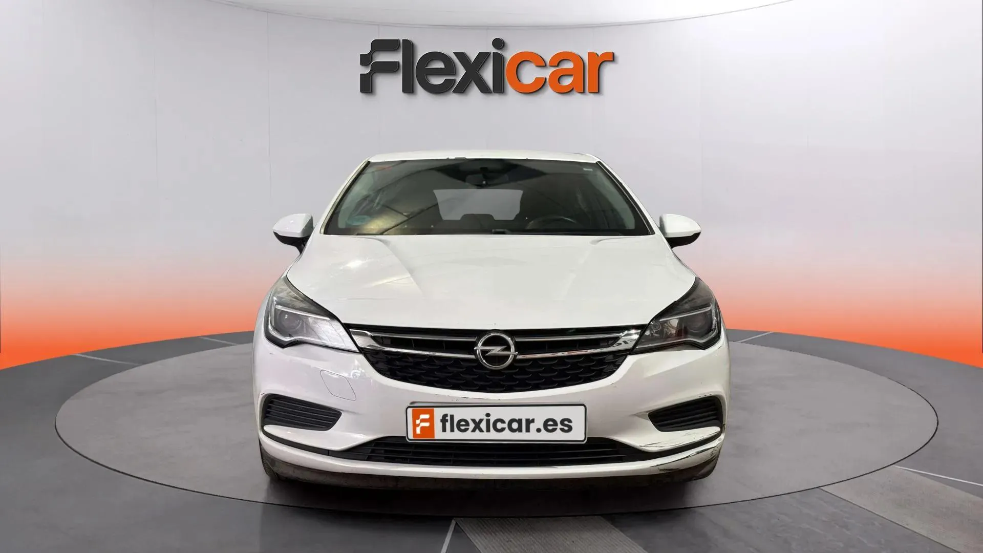 Opel Astra 1.6 CDTi Selective - foto 2