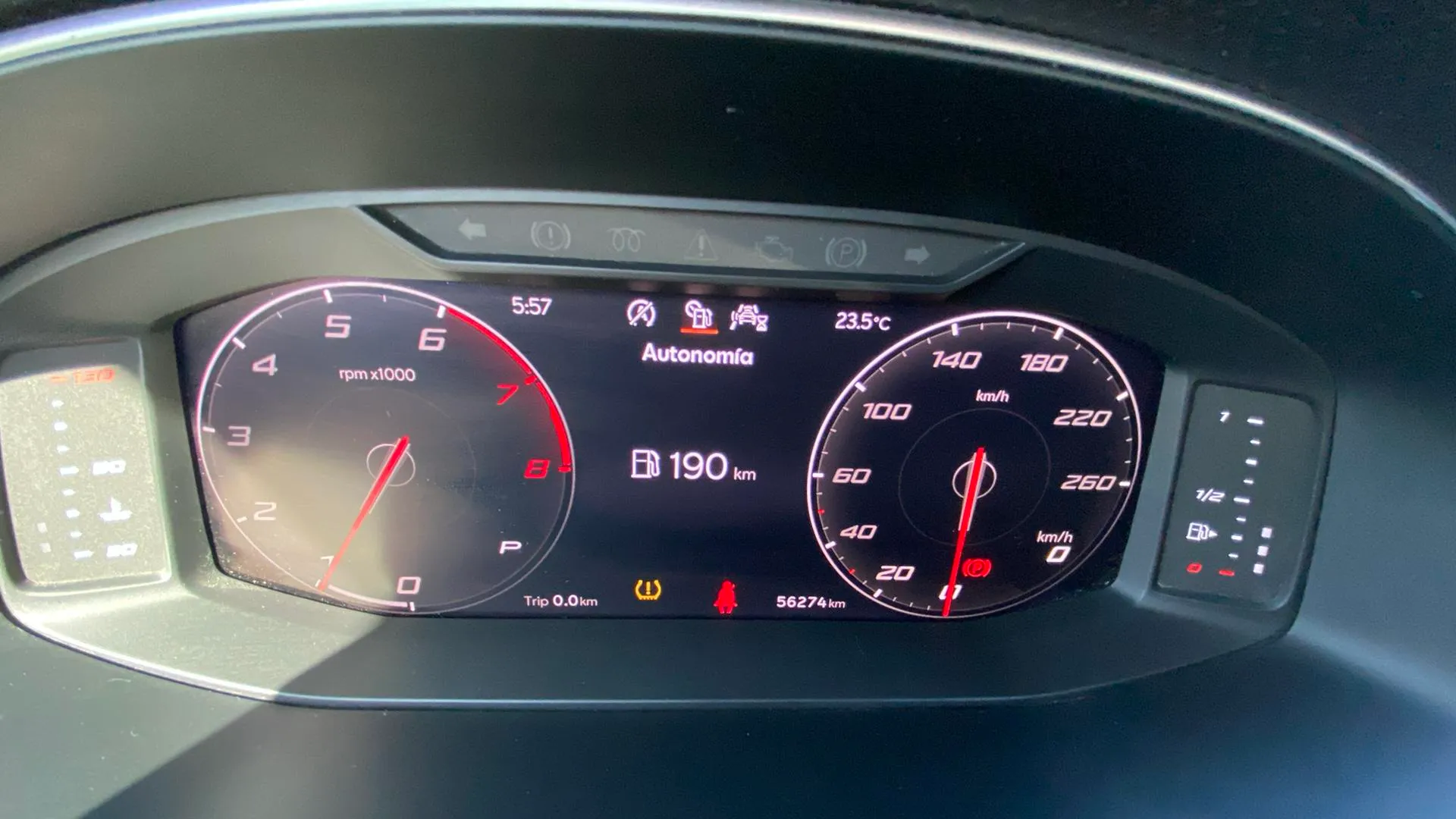 SEAT Arona 1.0 TSI DSG Xperience - foto 12