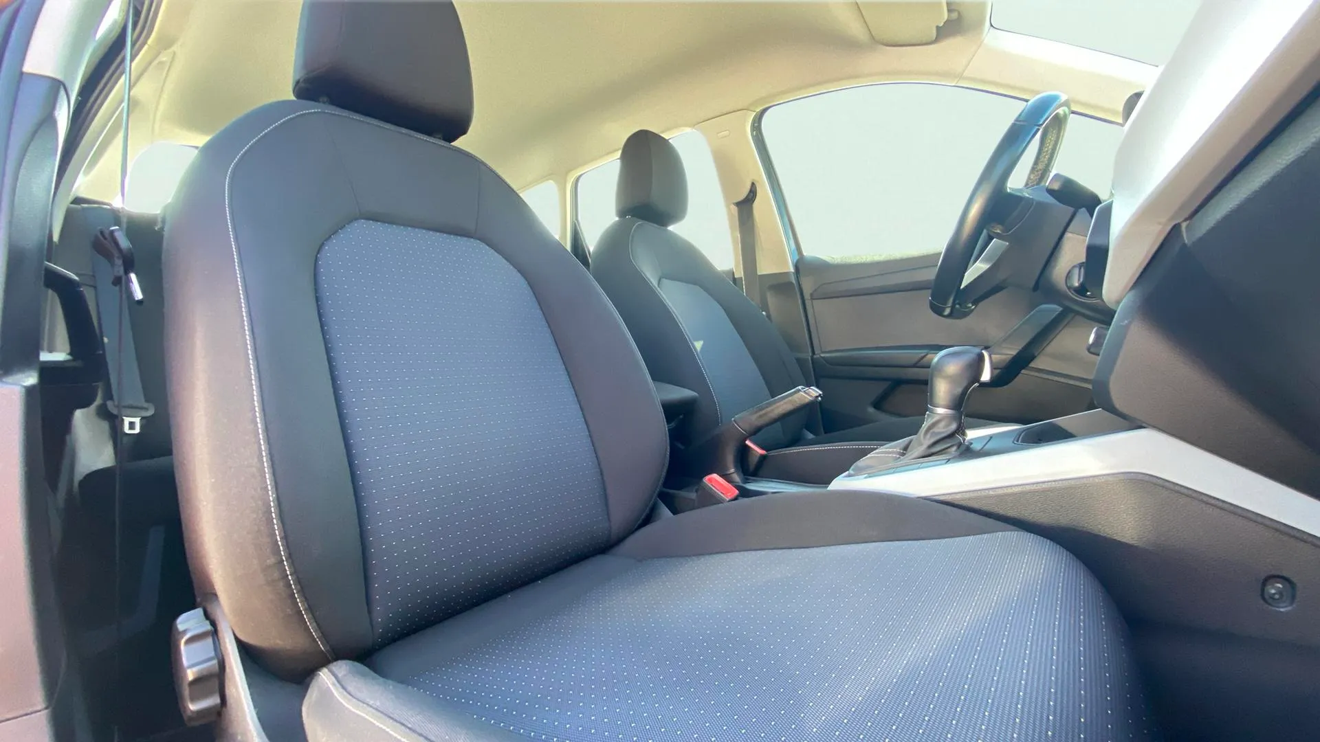 SEAT Arona 1.0 TSI DSG Xperience - foto 13