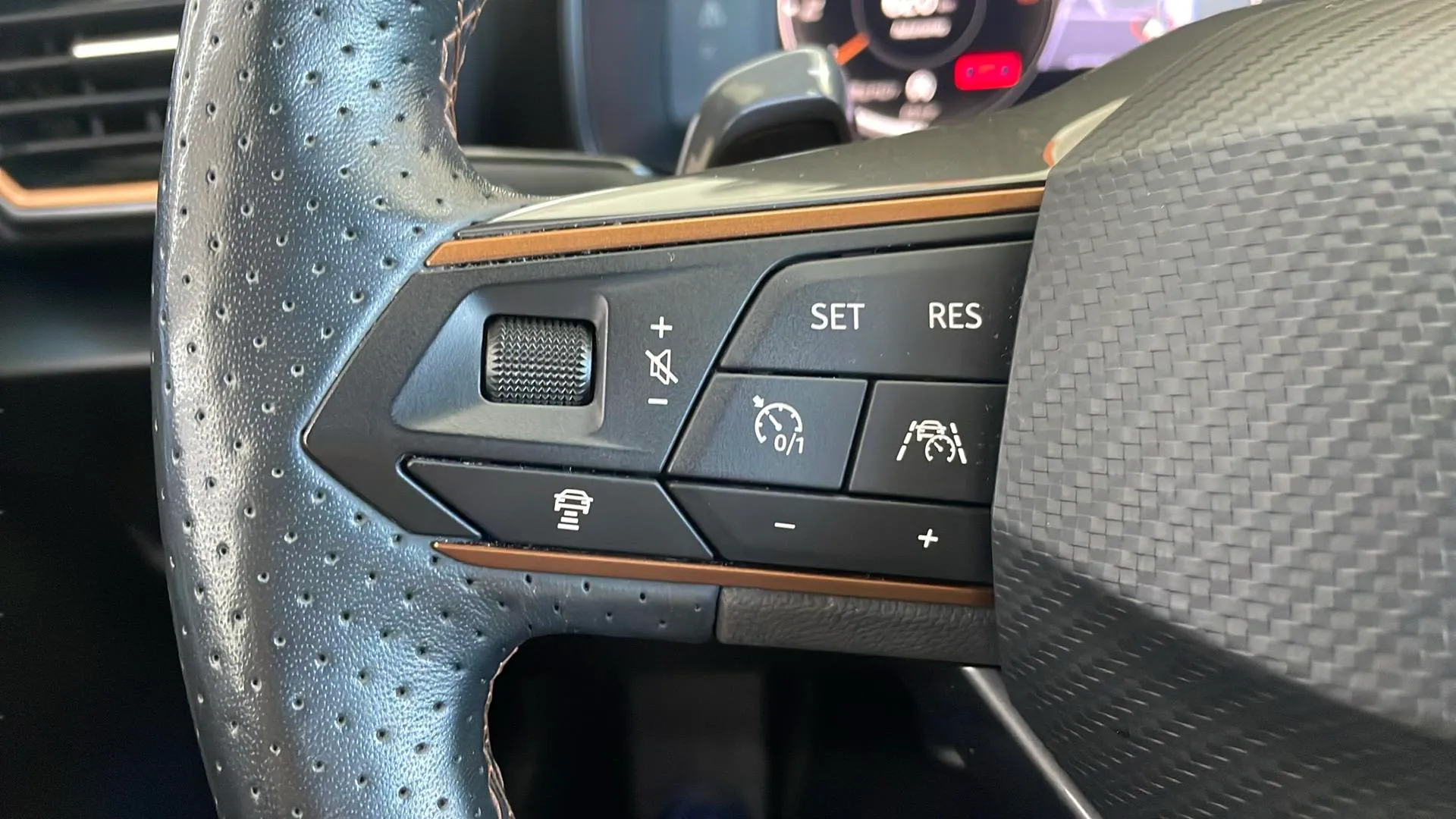 Cupra León 1.5 eTSI DSG - foto 28