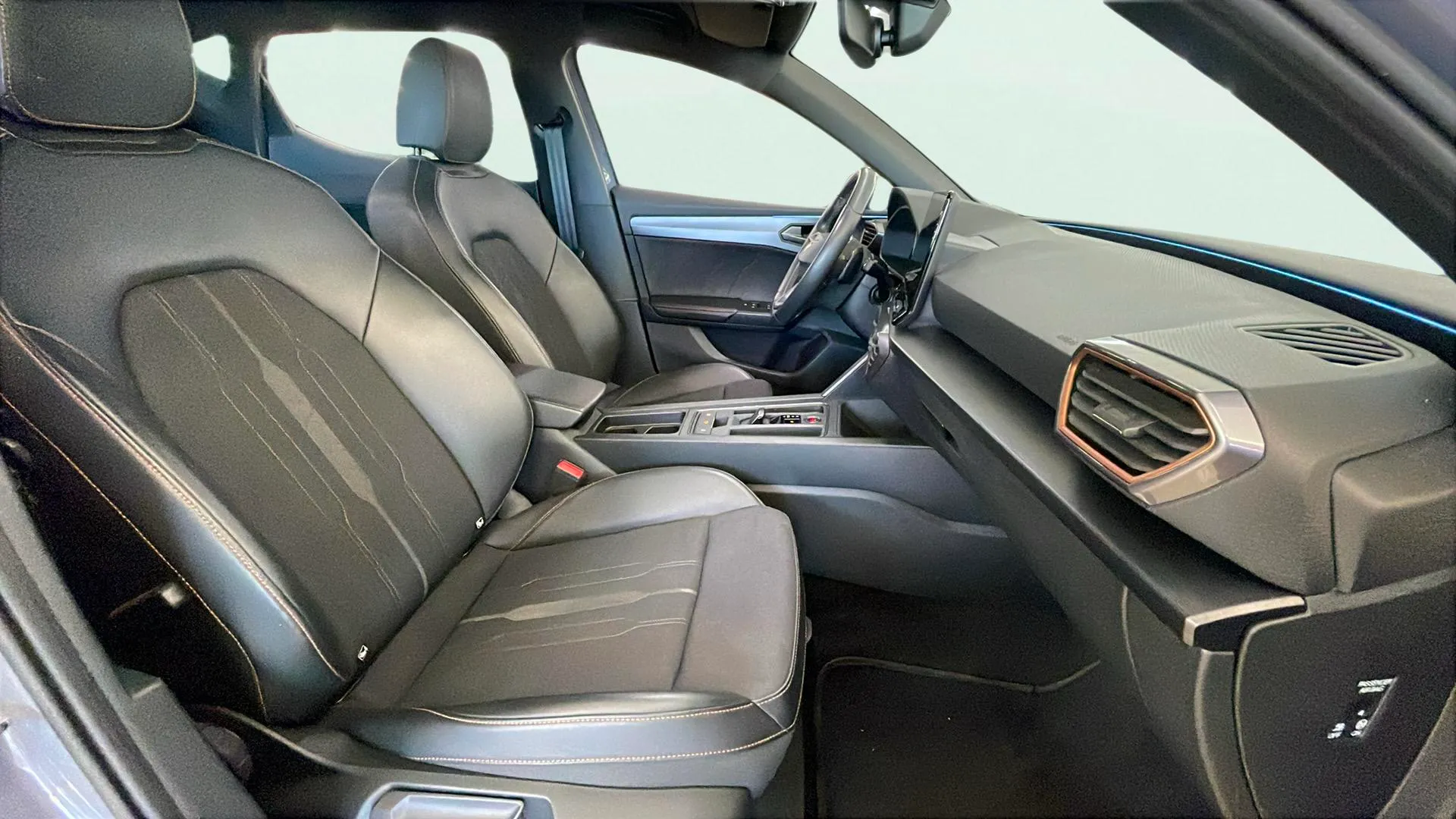 Cupra León 1.5 eTSI DSG - foto 10