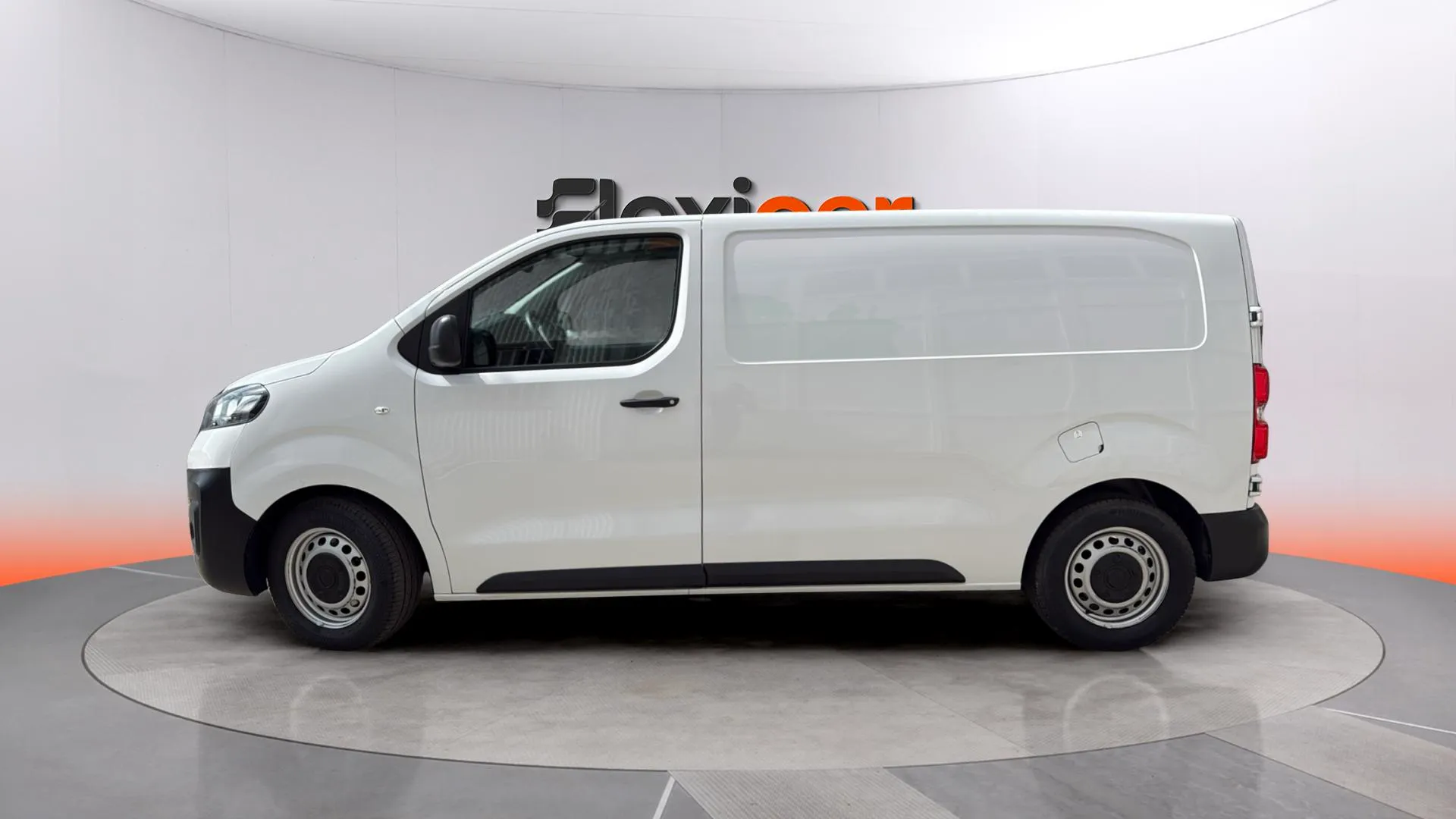 Fiat Scudo Furgón L2 MT5 - foto 6