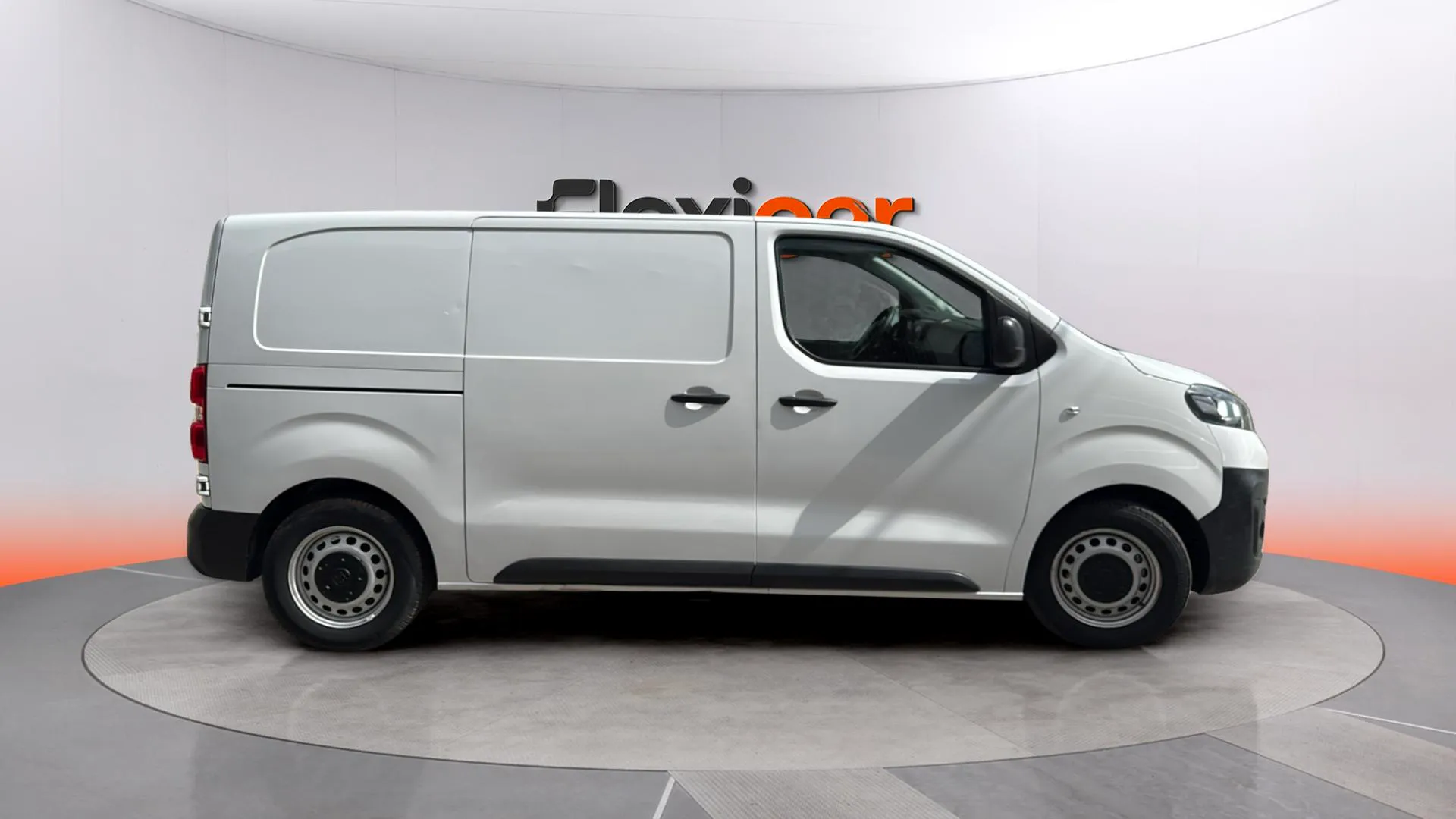 Fiat Scudo Furgón L2 MT5 - foto 2