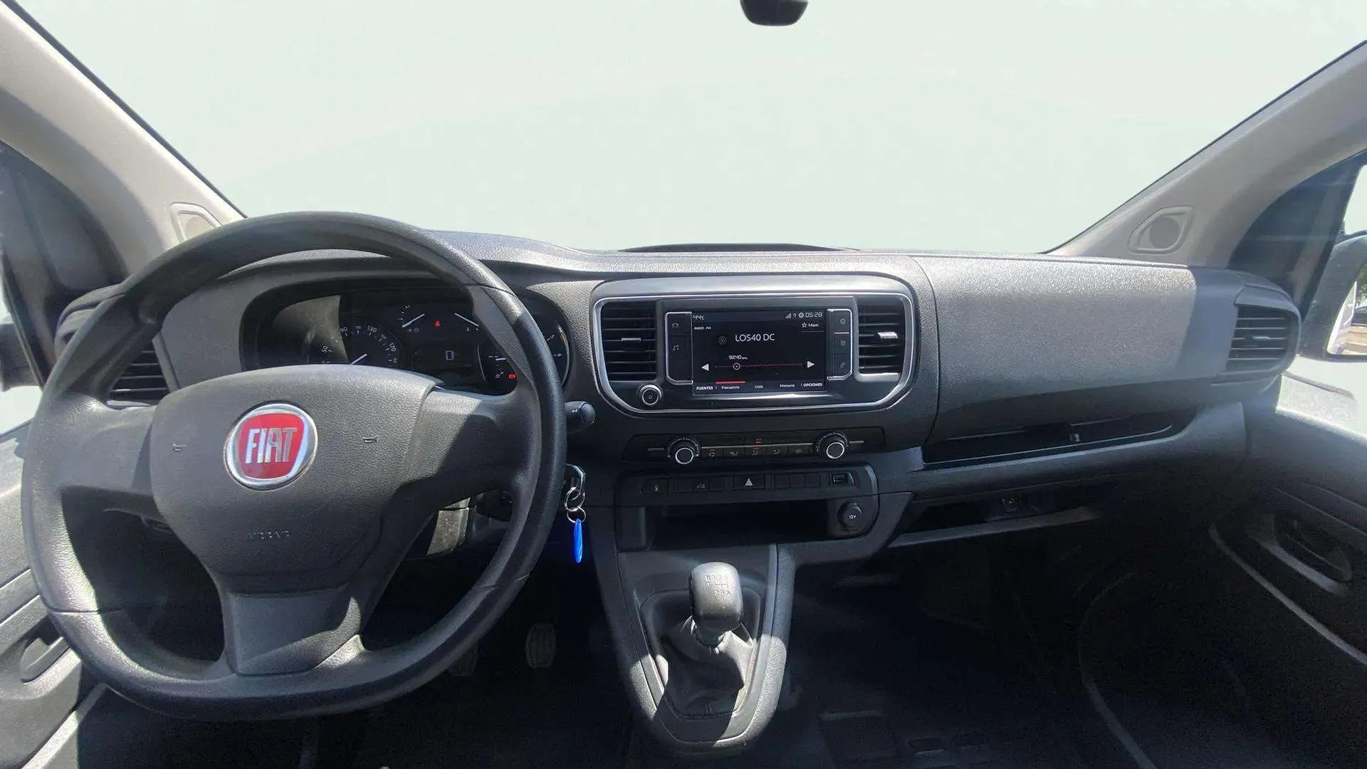 Fiat Scudo Furgón L2 MT5 - foto 10