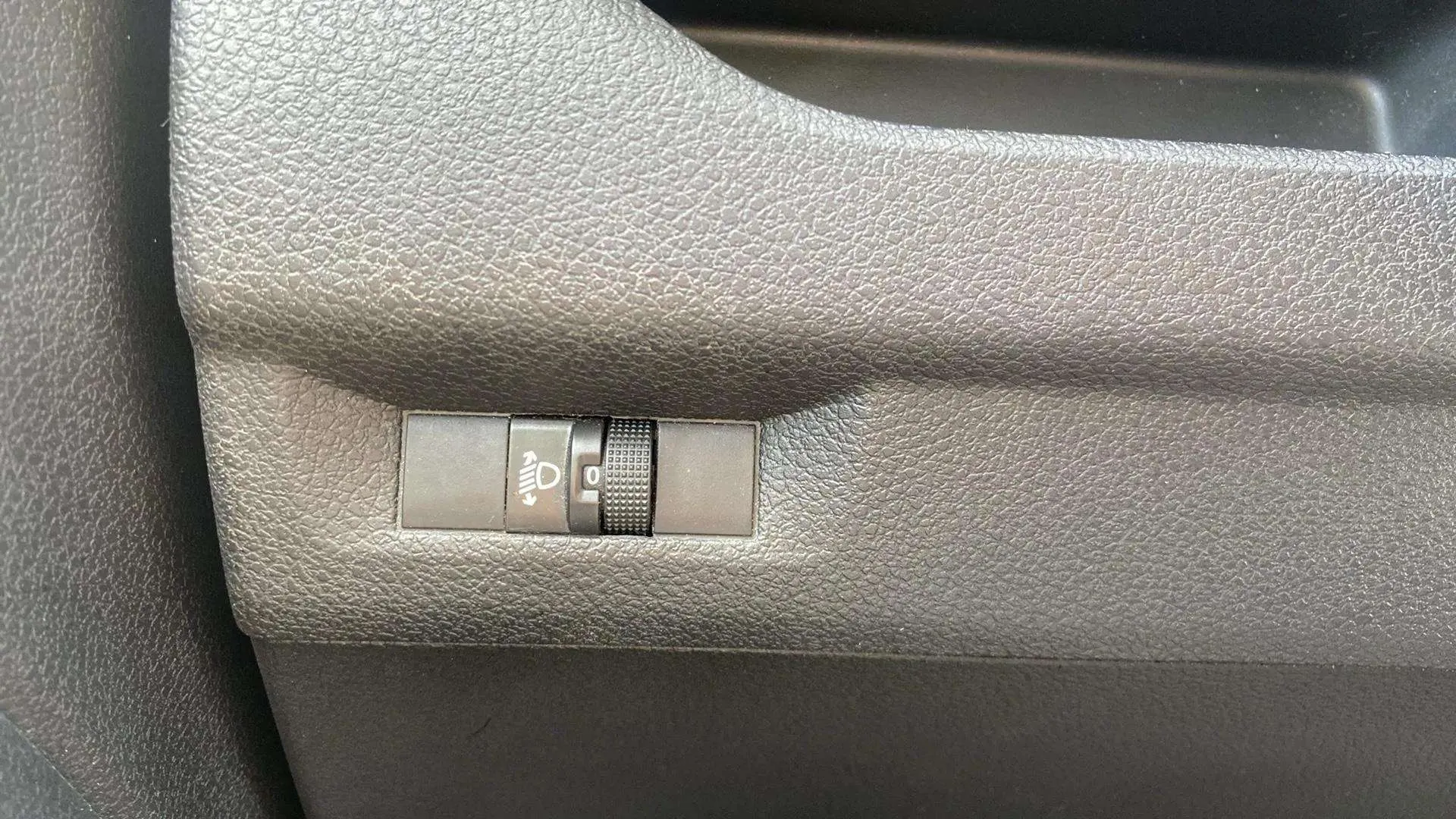 Fiat Scudo Furgón L2 MT5 - foto 13