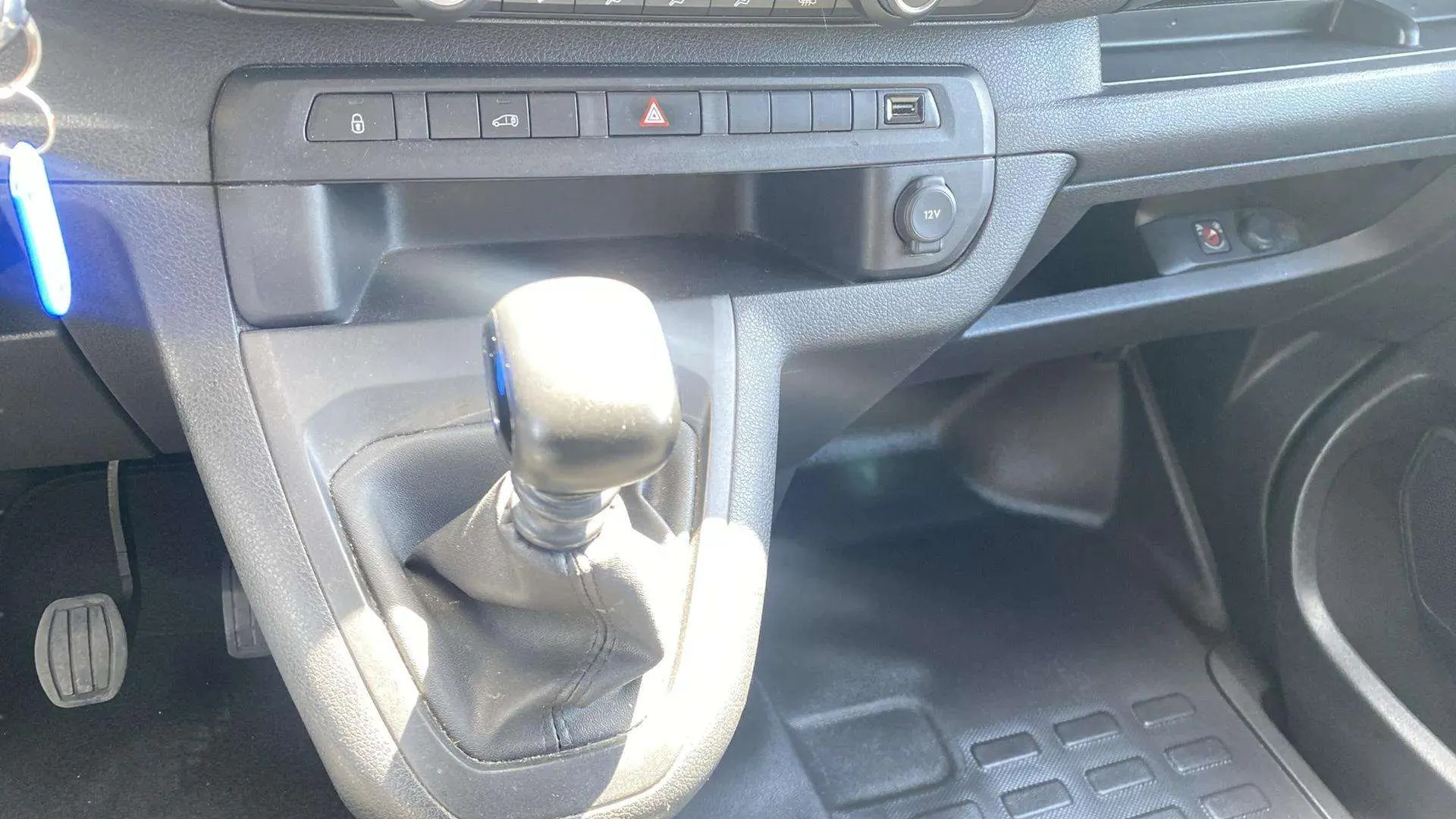 Fiat Scudo Furgón L2 MT5 - foto 19