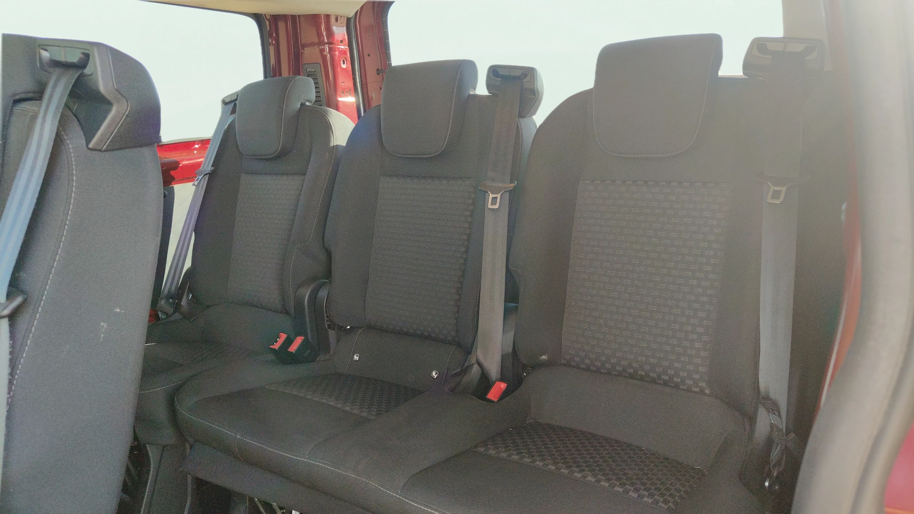 Ford Tourneo Custom 2.0 EcoBoost Hybr L1 Titanium - foto 16