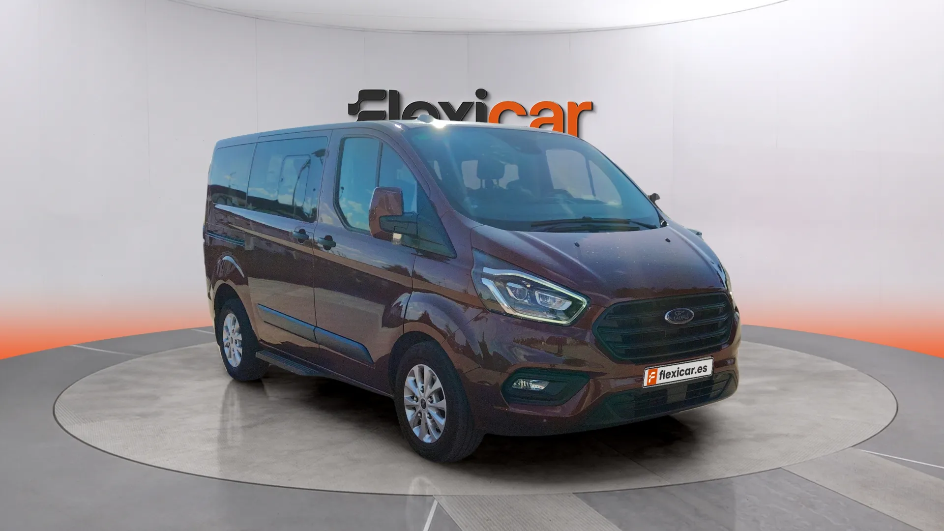 Ford Tourneo Custom 2.0 EcoBoost Hybr L1 Titanium