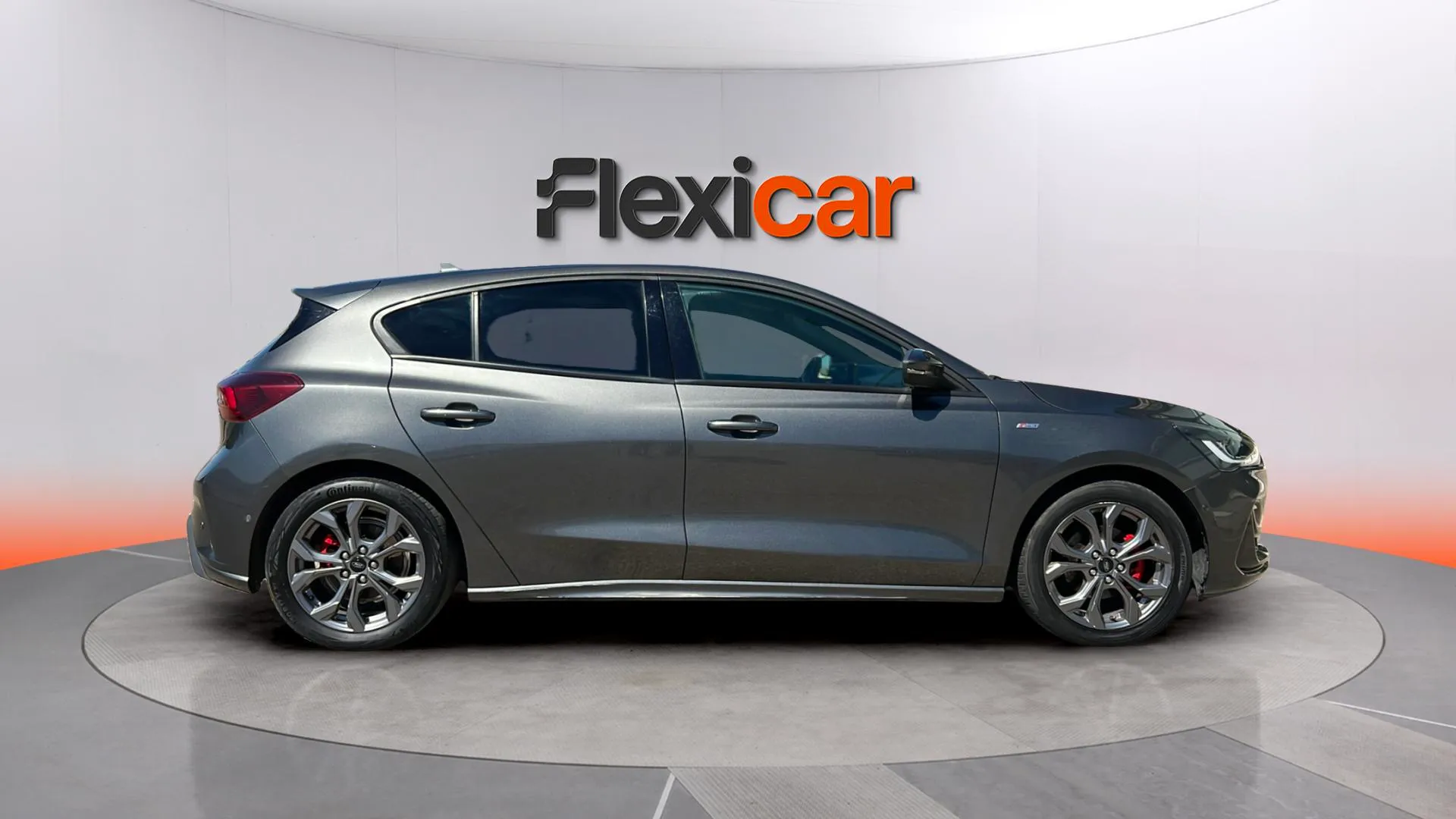 Ford Focus 1.0 EcoBoost MHEV ST-Line Design SIP - foto 2