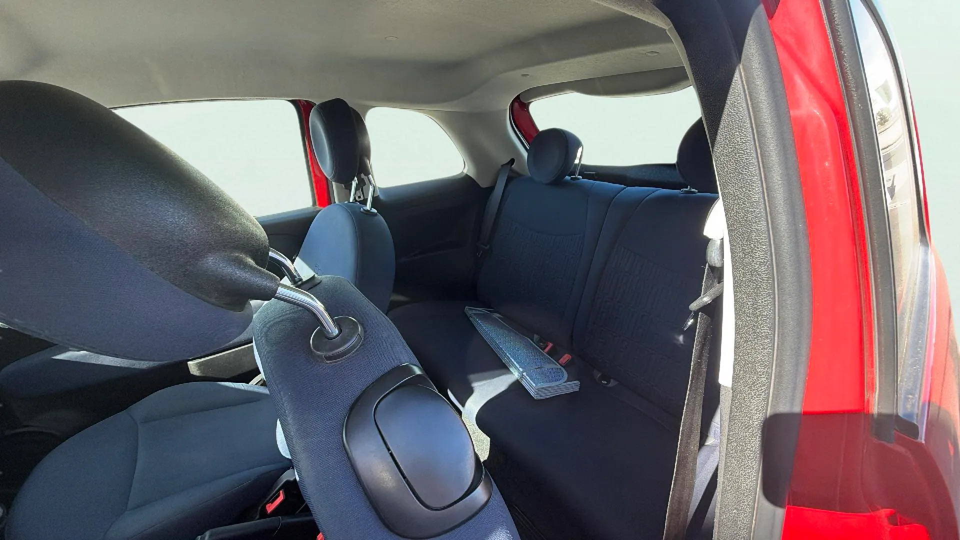 Fiat 500 Club 1.0 Hybrid - foto 7