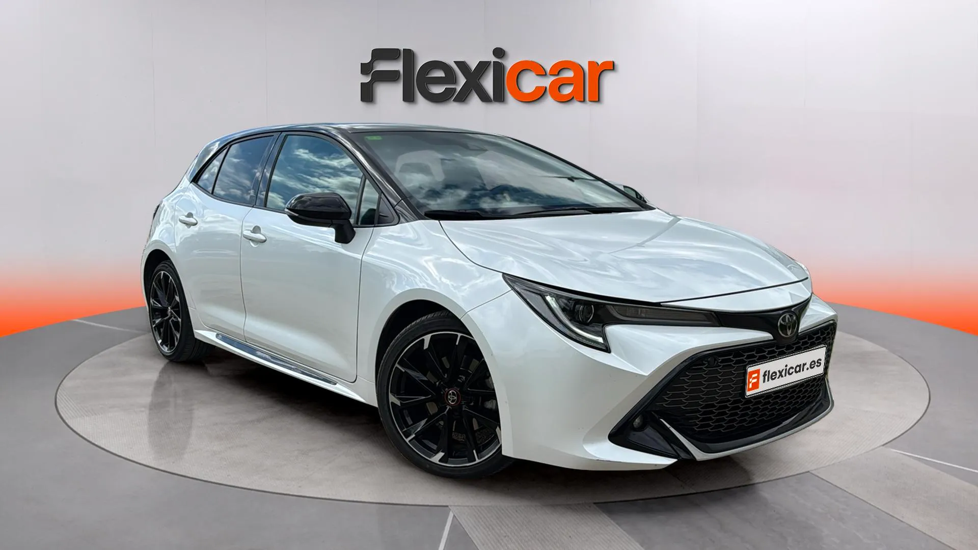 Toyota Corolla 2.0 180H GR-Sport E-CVT - foto 1