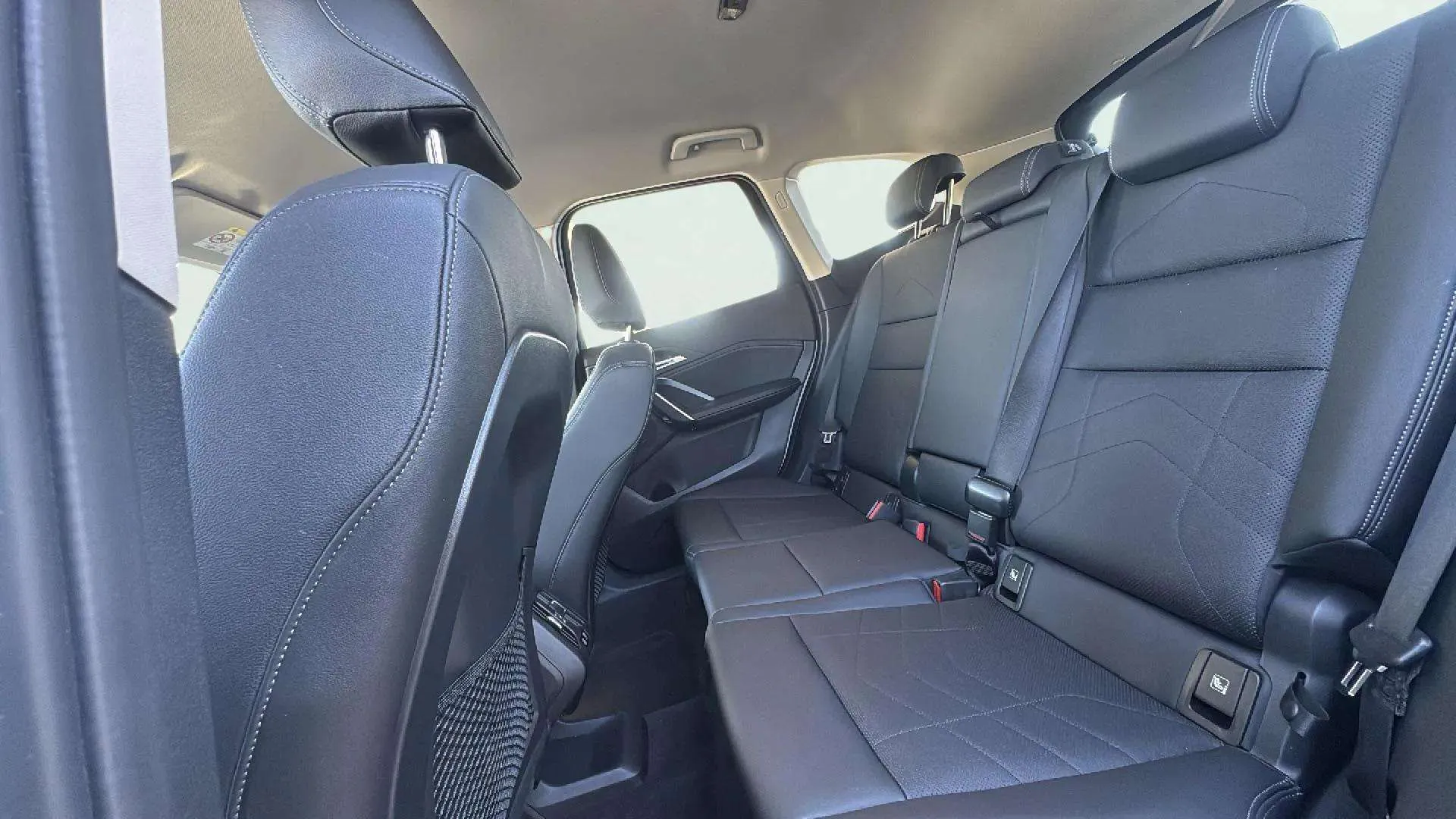 BMW X1 sDrive18d - foto 18