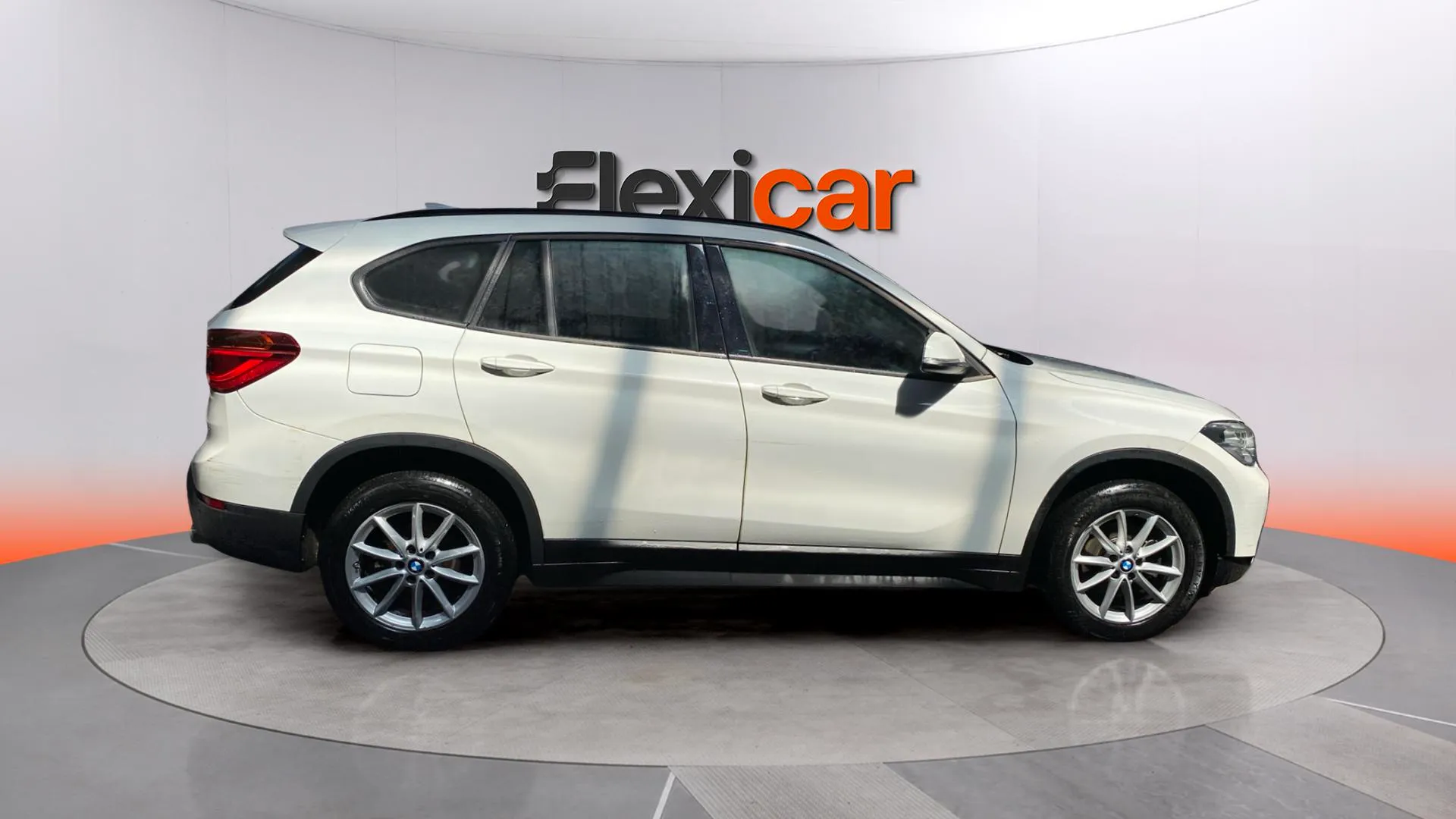 BMW X1 sDrive18d - foto 4
