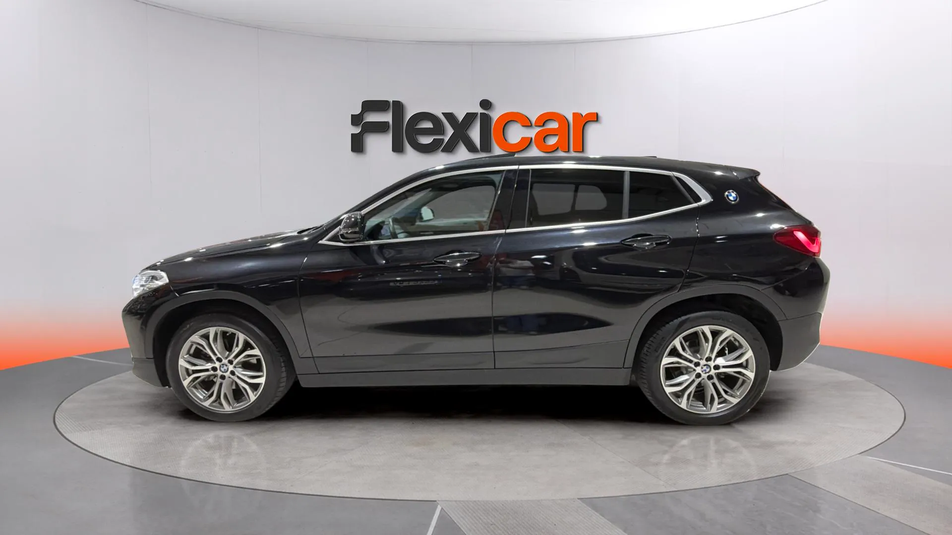 BMW X2 sDrive18i - foto 4