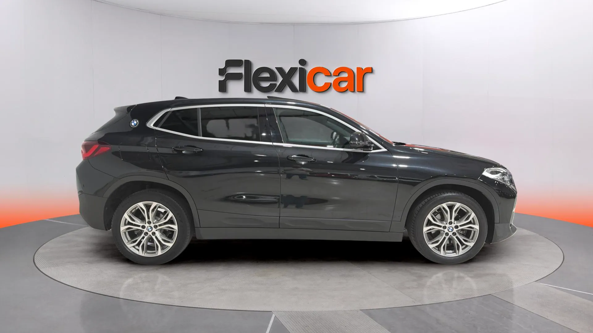 BMW X2 sDrive18i - foto 5