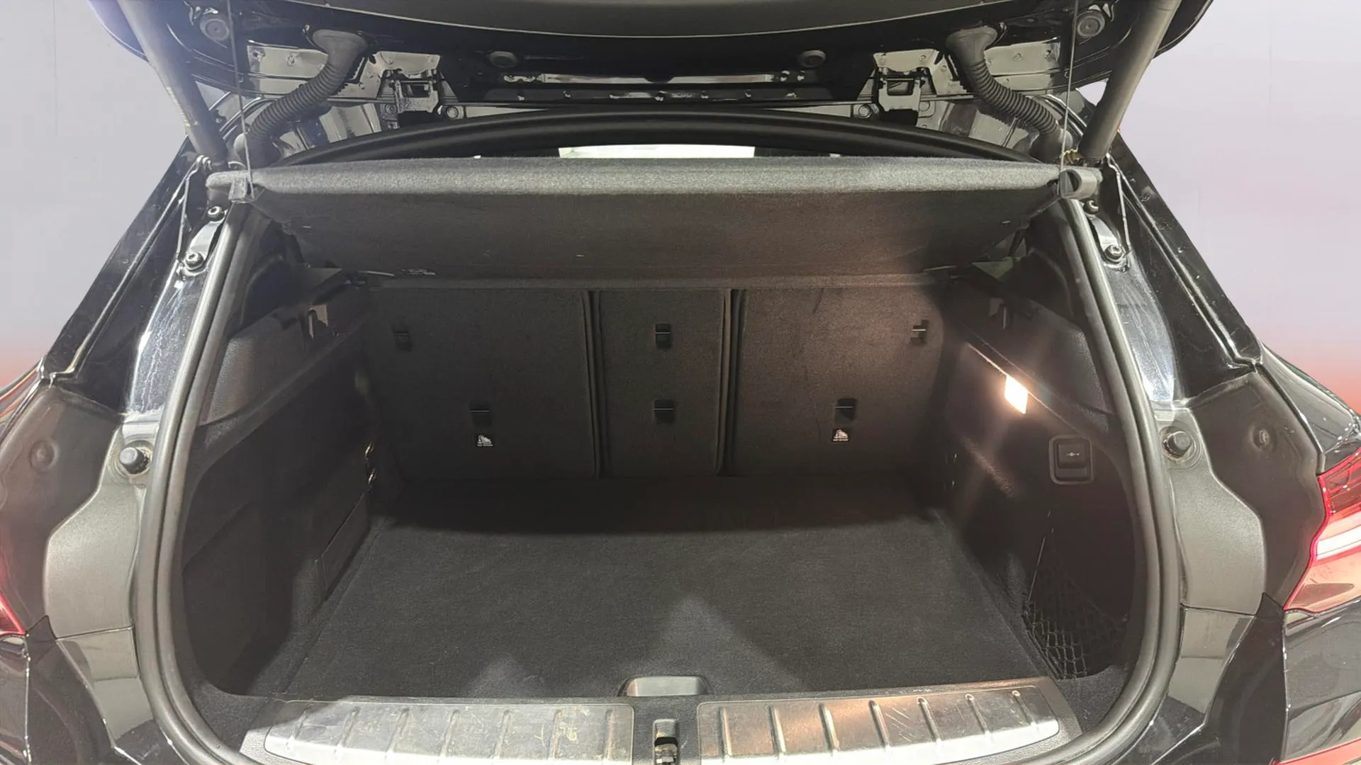 BMW X2 sDrive18i - foto 9