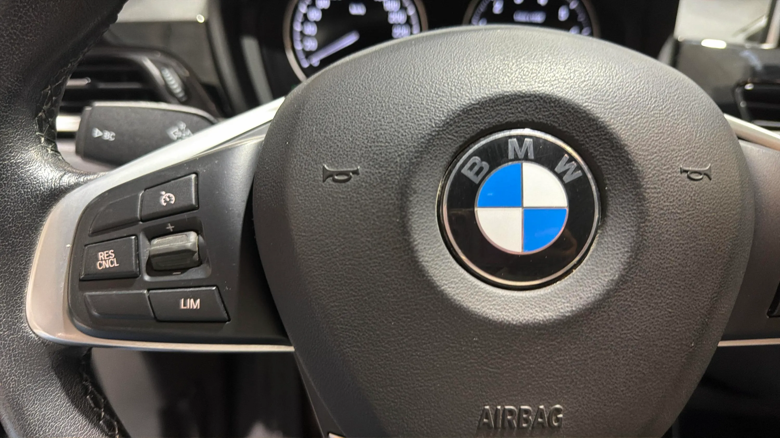 BMW X2 sDrive18i - foto 17