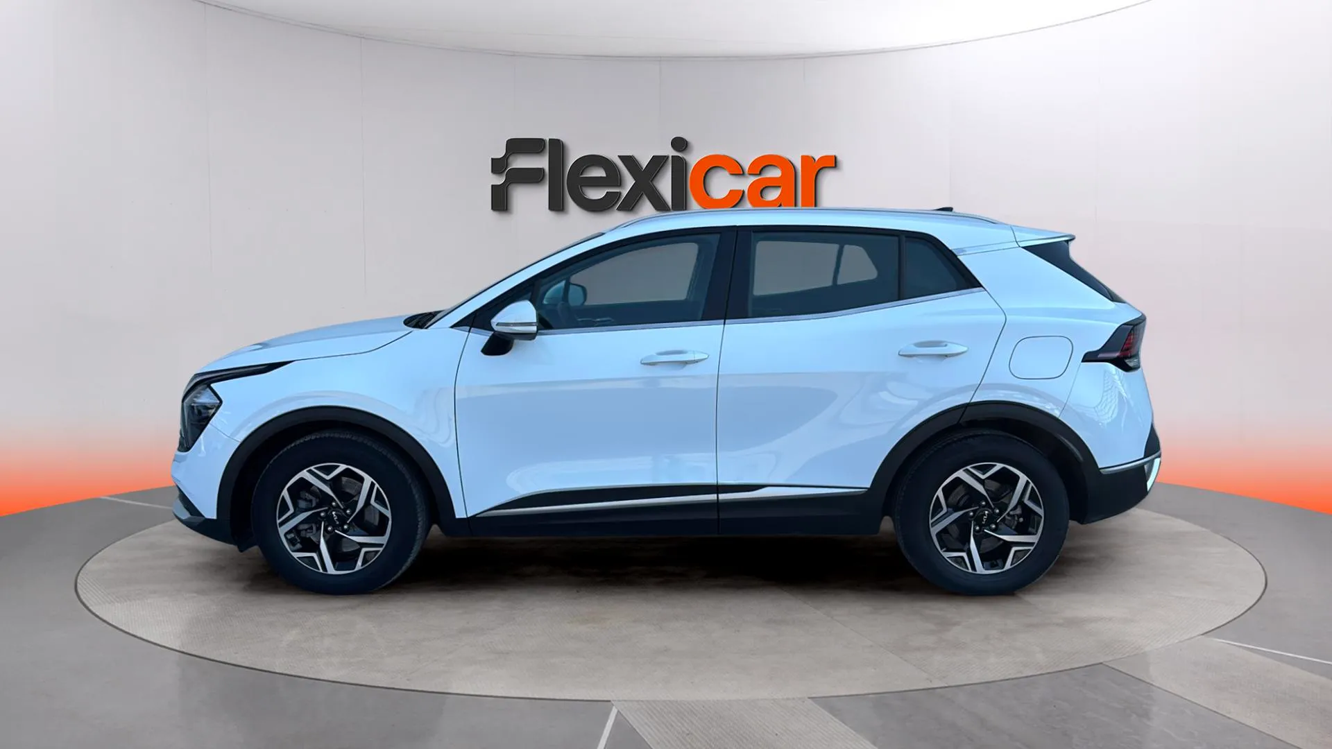 Kia Sportage 1.6 T-GDi Concept 4x2 - foto 4