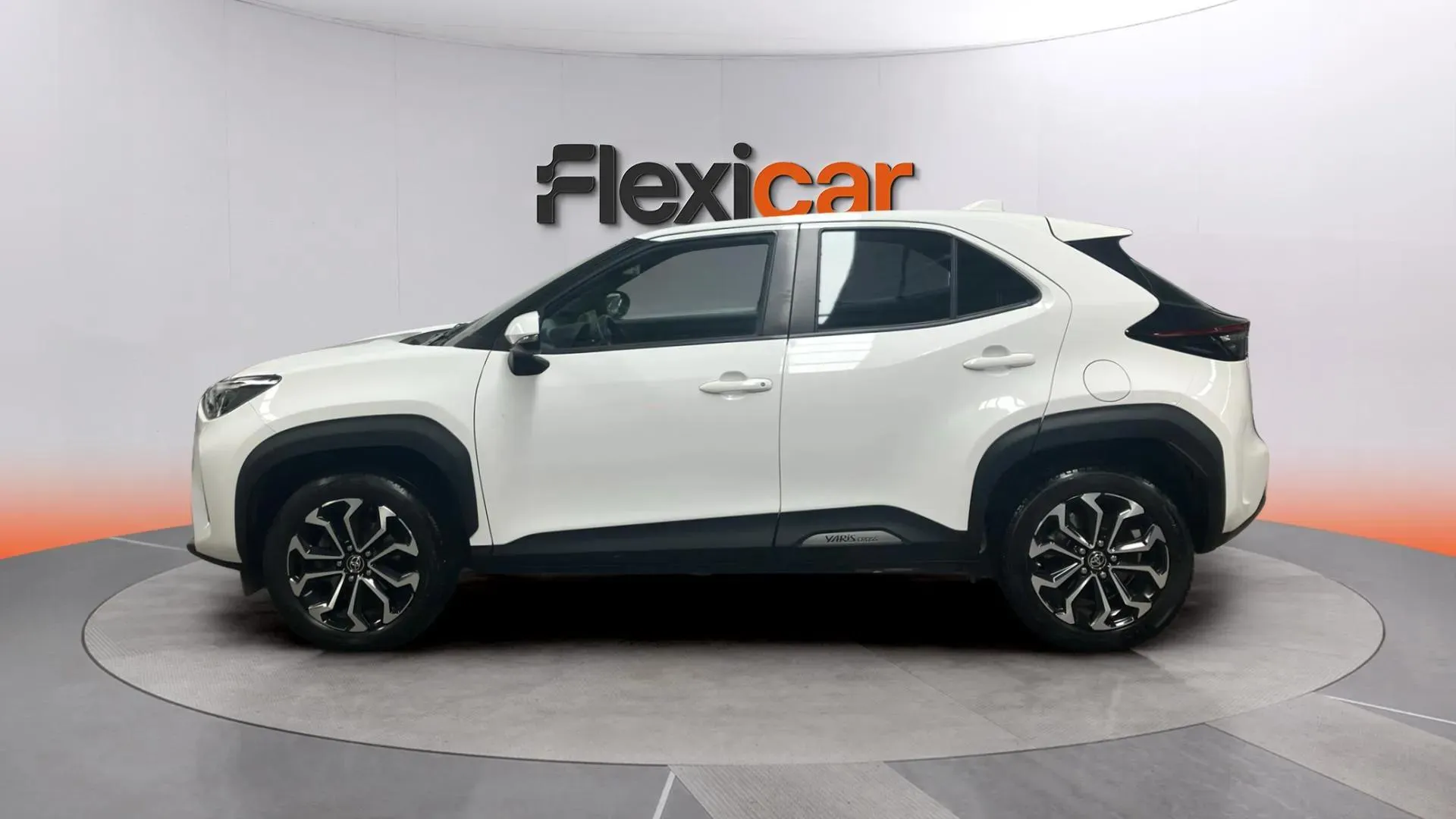 Toyota Yaris Cross 1.5 120H Active Tech Pack Connect - foto 5
