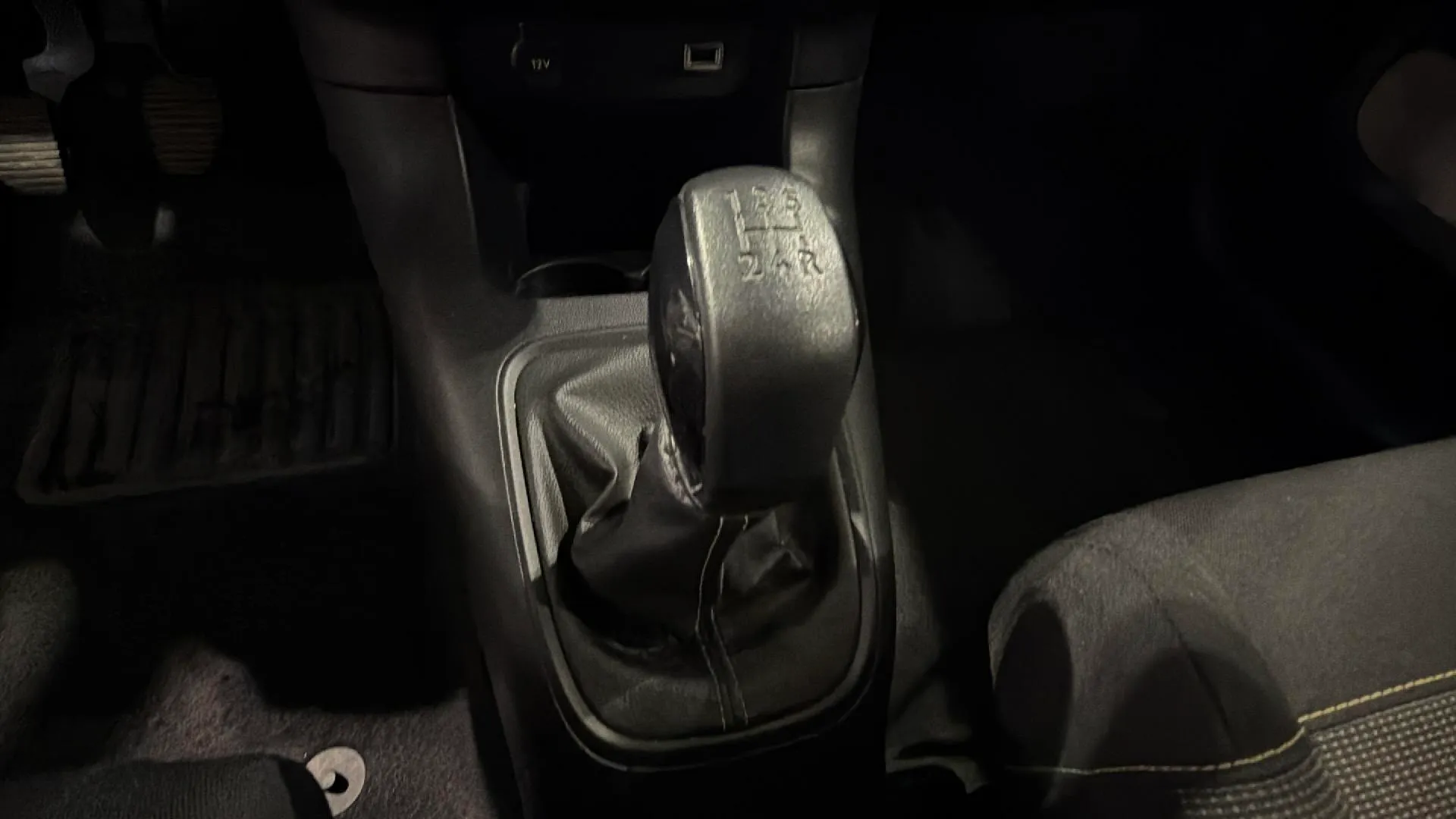 Citroën C3 PureTech Plus - foto 15