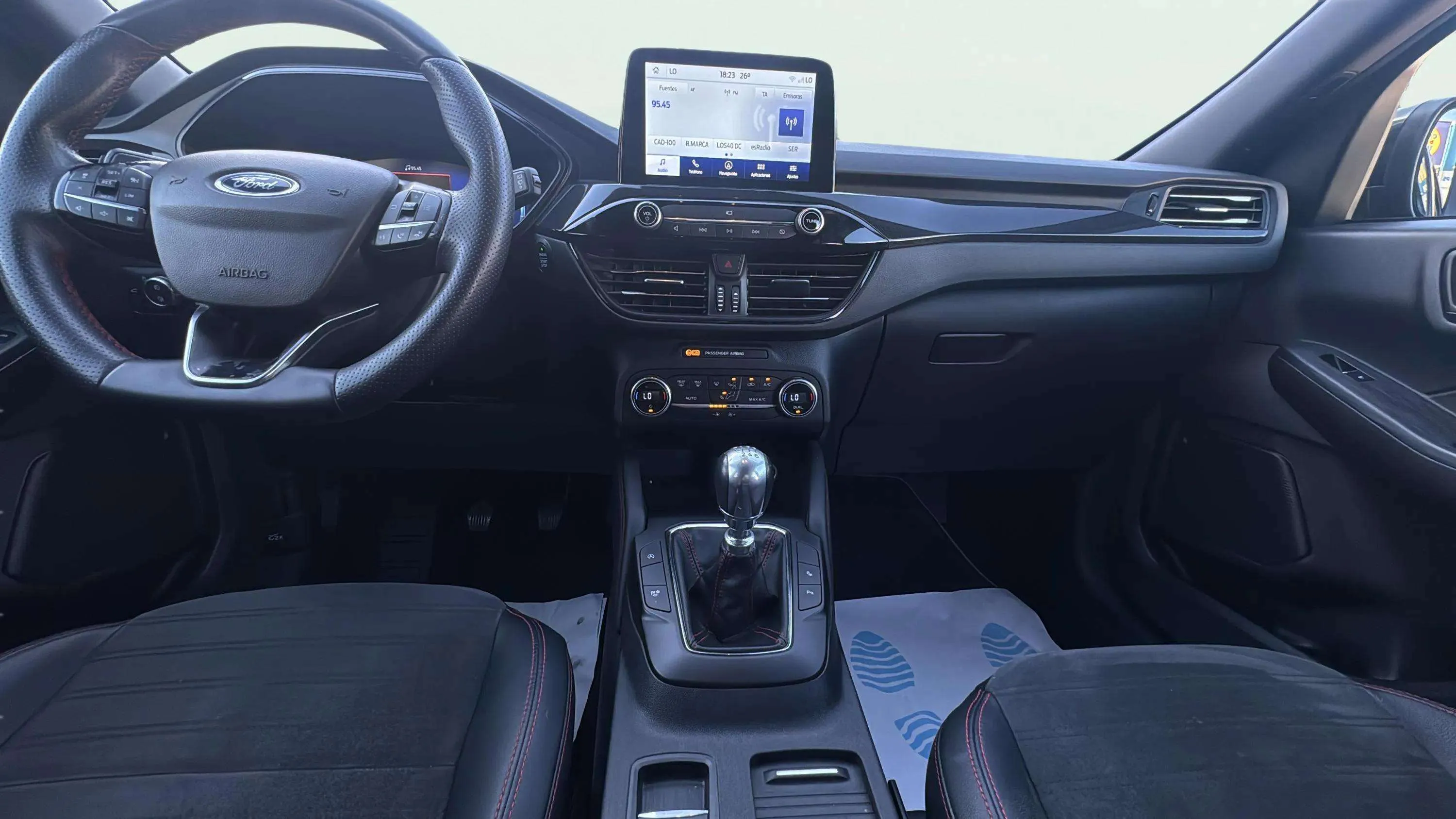 Ford Kuga ST-Line 1.5T EcoBoost - foto 19
