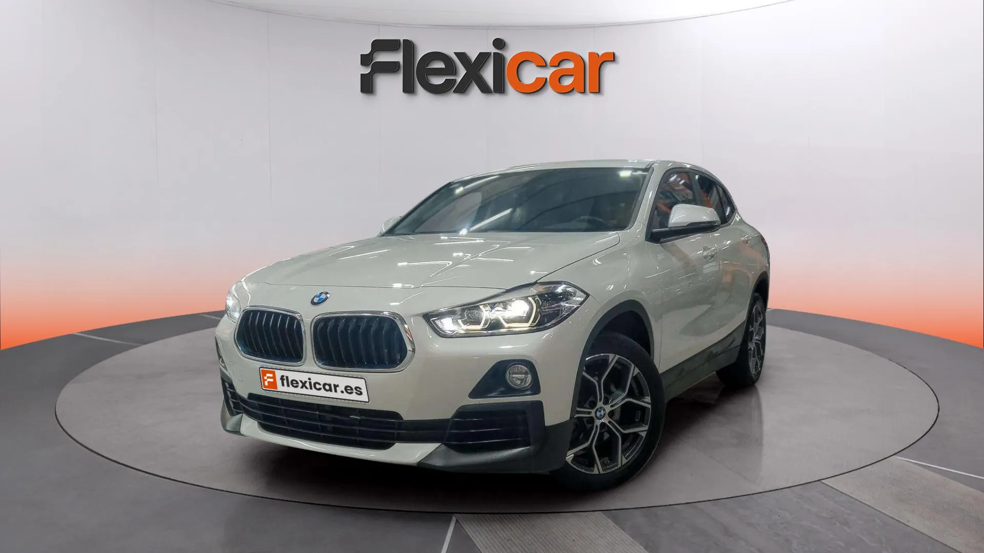BMW X2 sDrive18i - foto 3