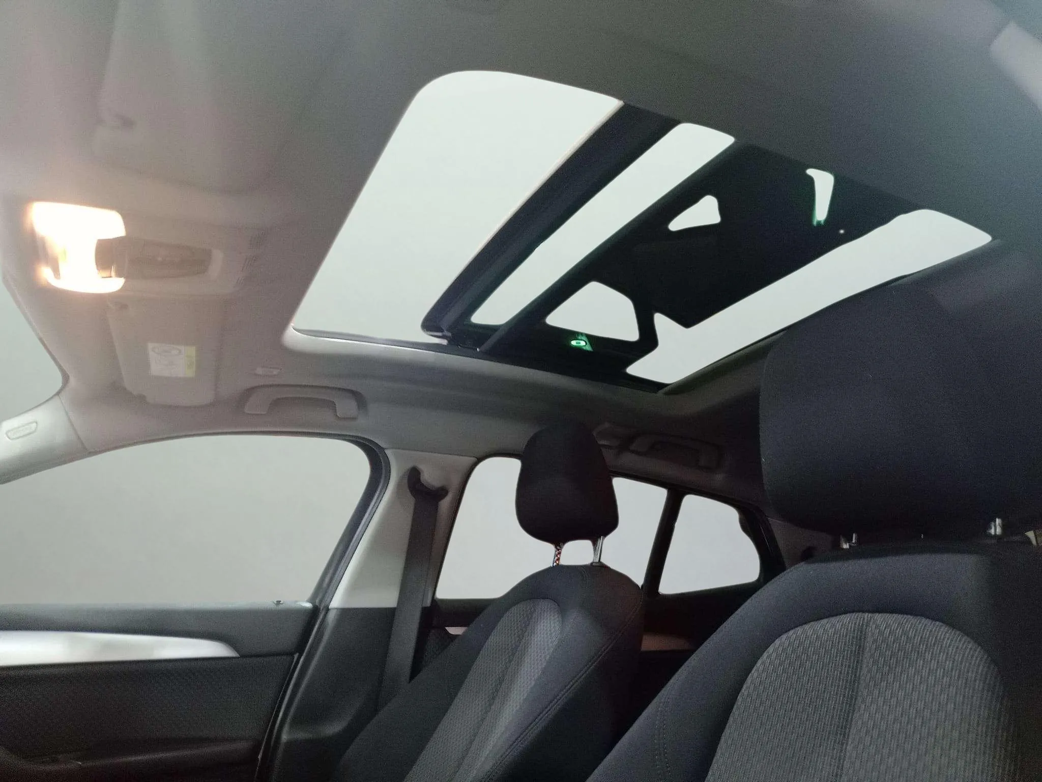BMW X2 sDrive18i - foto 14