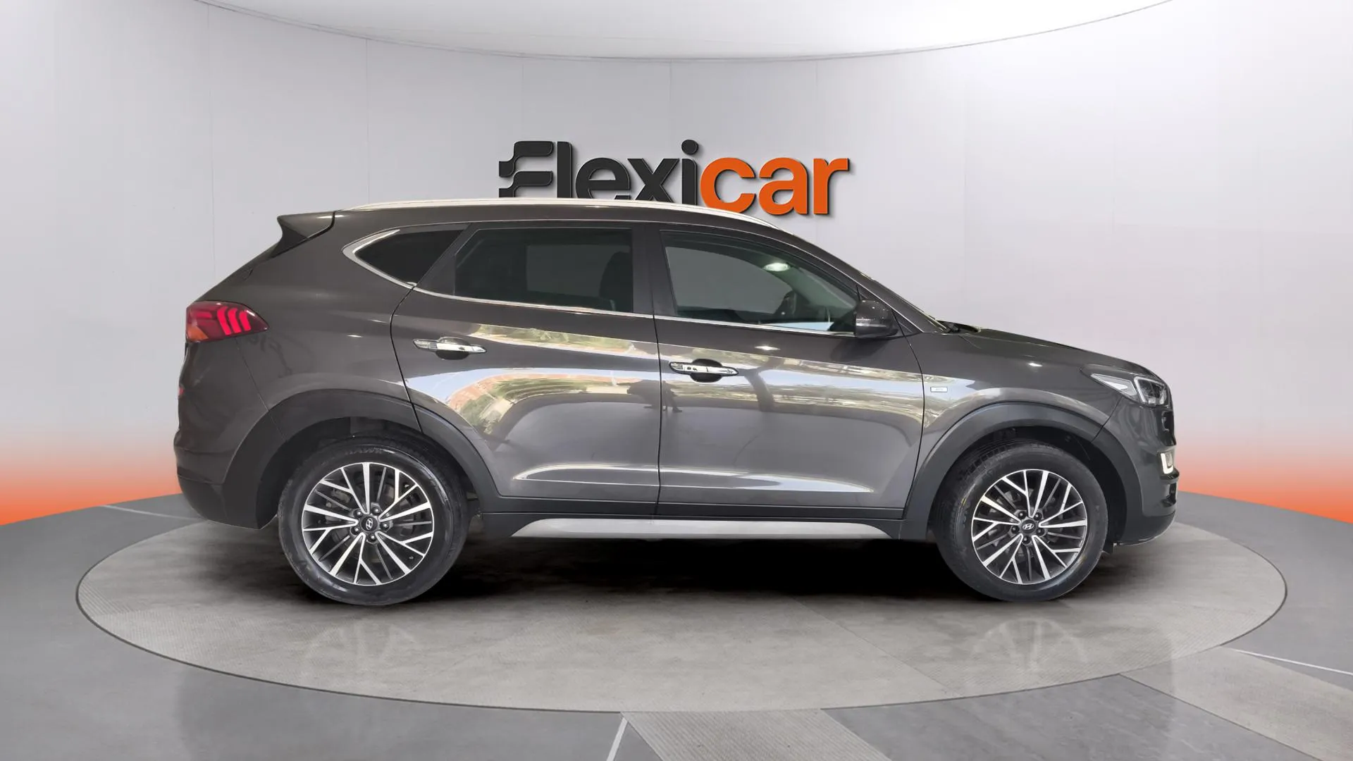 Hyundai Tucson 1.6 CRDi 48V Tecno 4x2 - foto 3