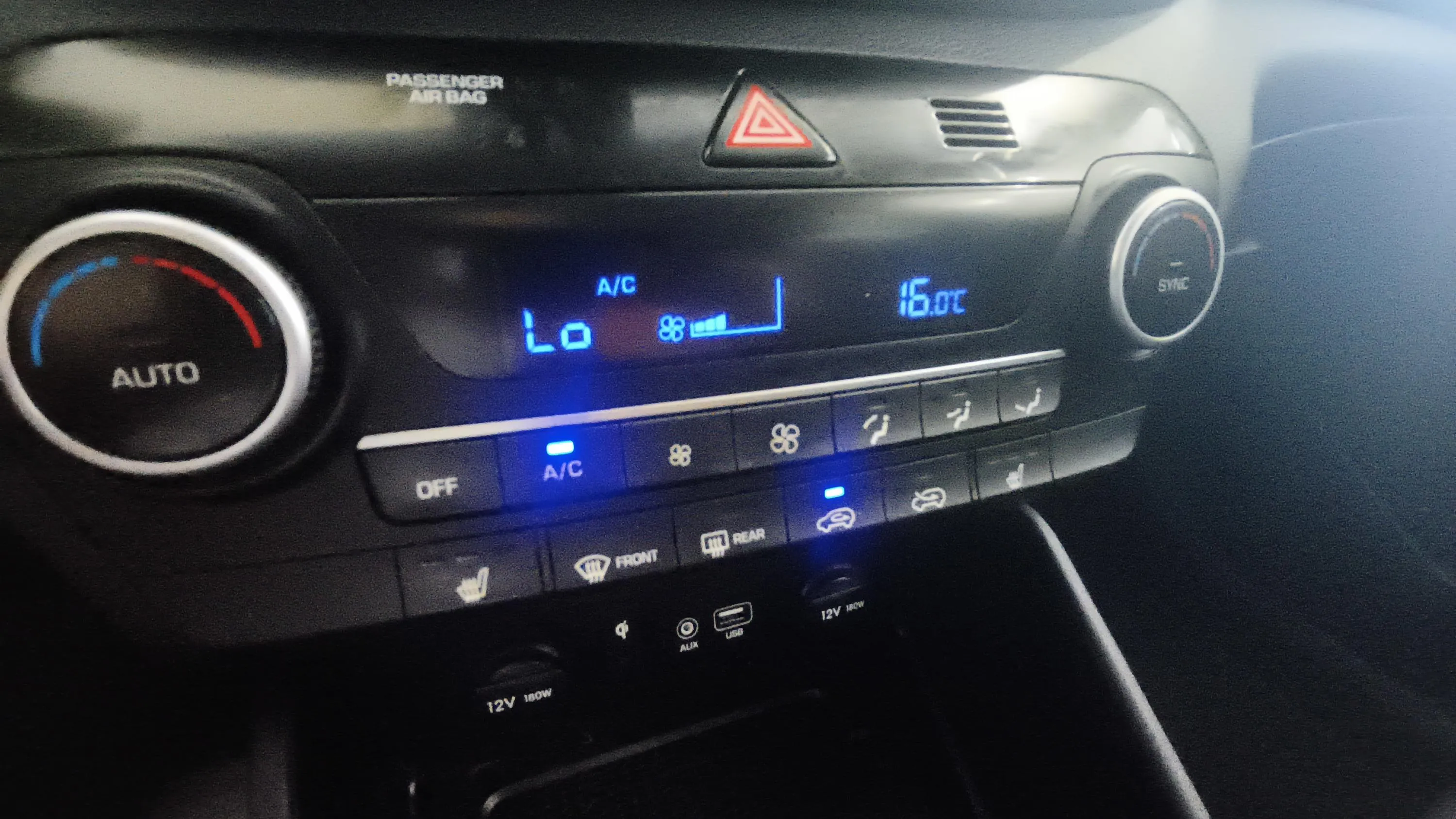 Hyundai Tucson 1.6 CRDi 48V Tecno 4x2 - foto 18