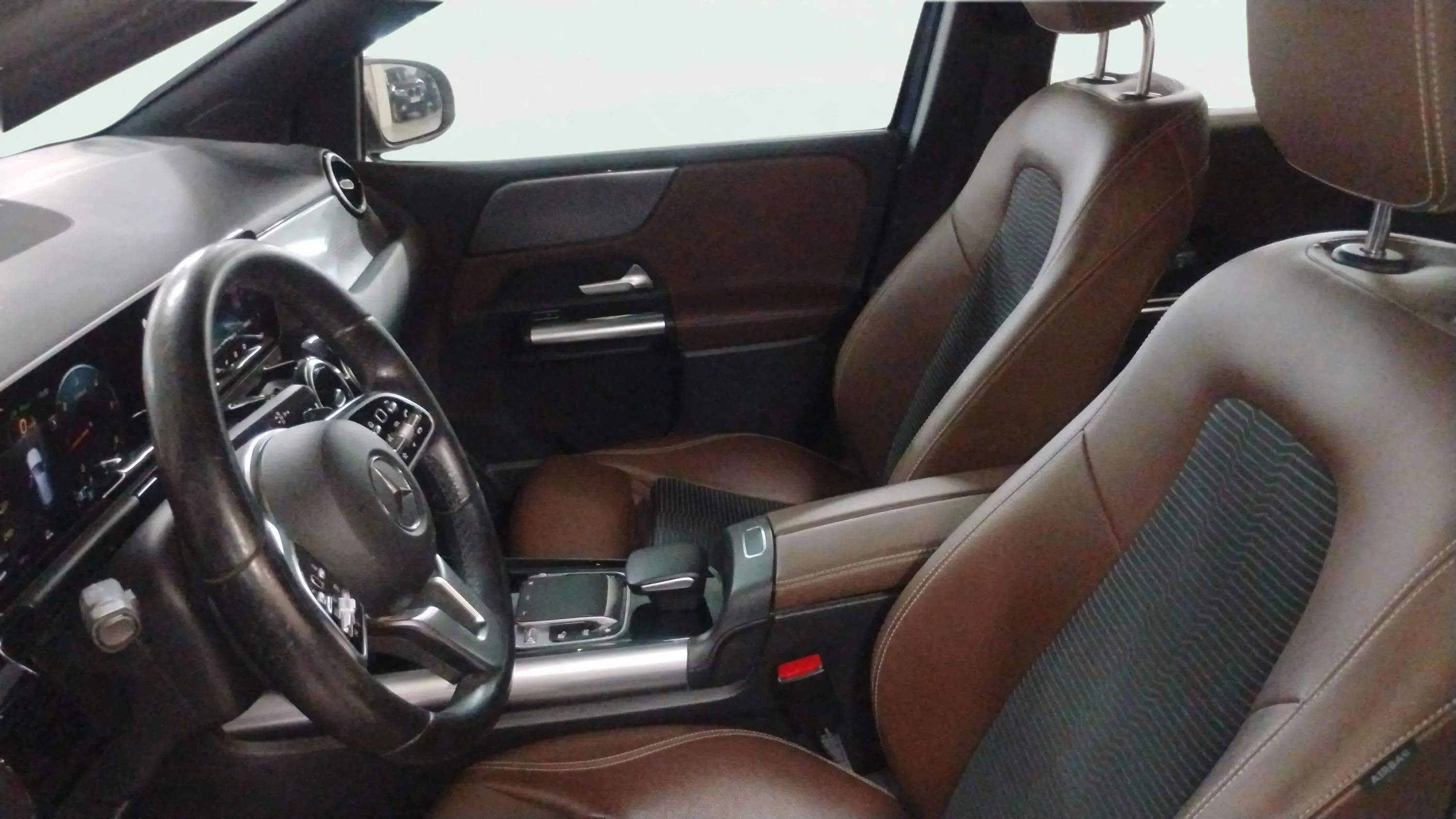 Mercedes-Benz Clase B B 200 d - foto 7