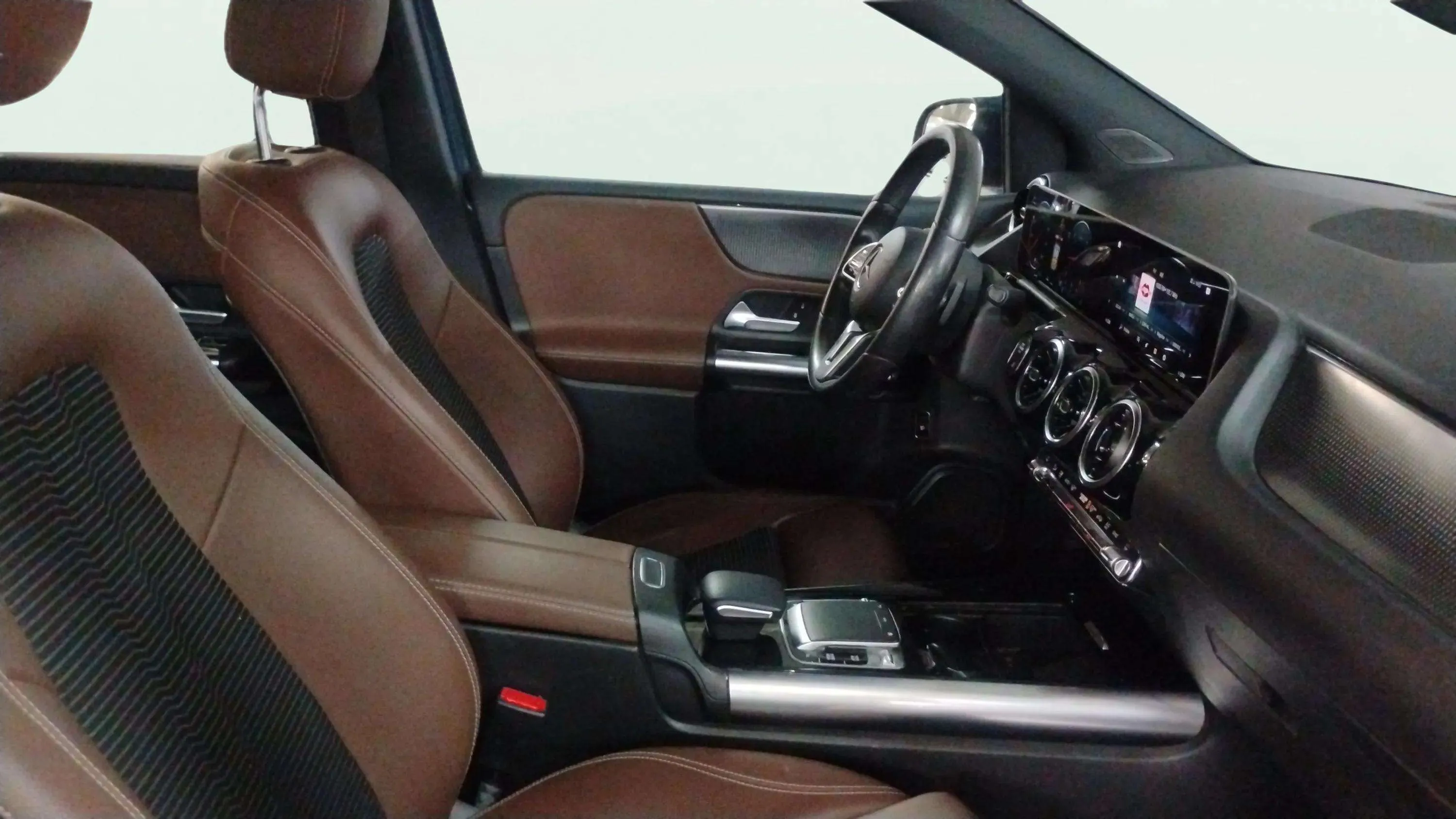 Mercedes-Benz Clase B B 200 d - foto 10