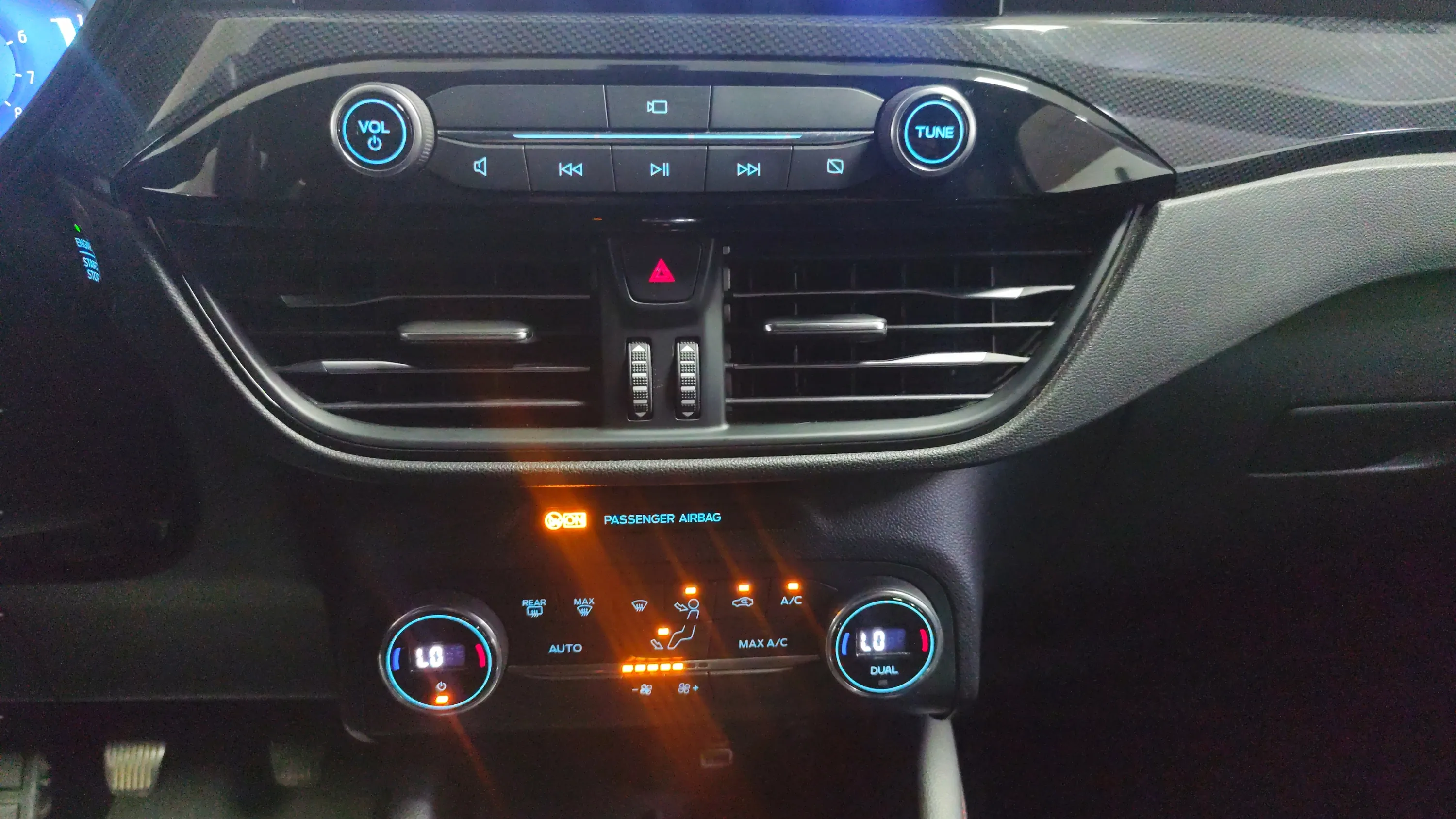 Ford Kuga ST-Line 1.5T EcoBoost - foto 13