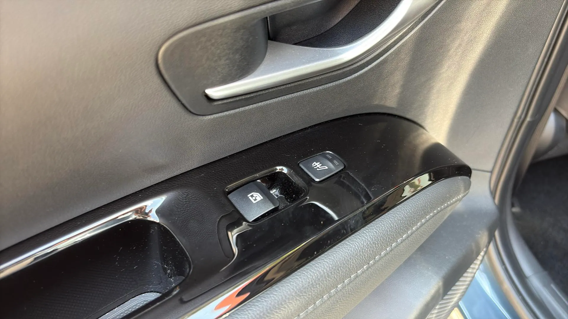 Hyundai Tucson 1.6 T-GDi 48V Tecno DCT - foto 21