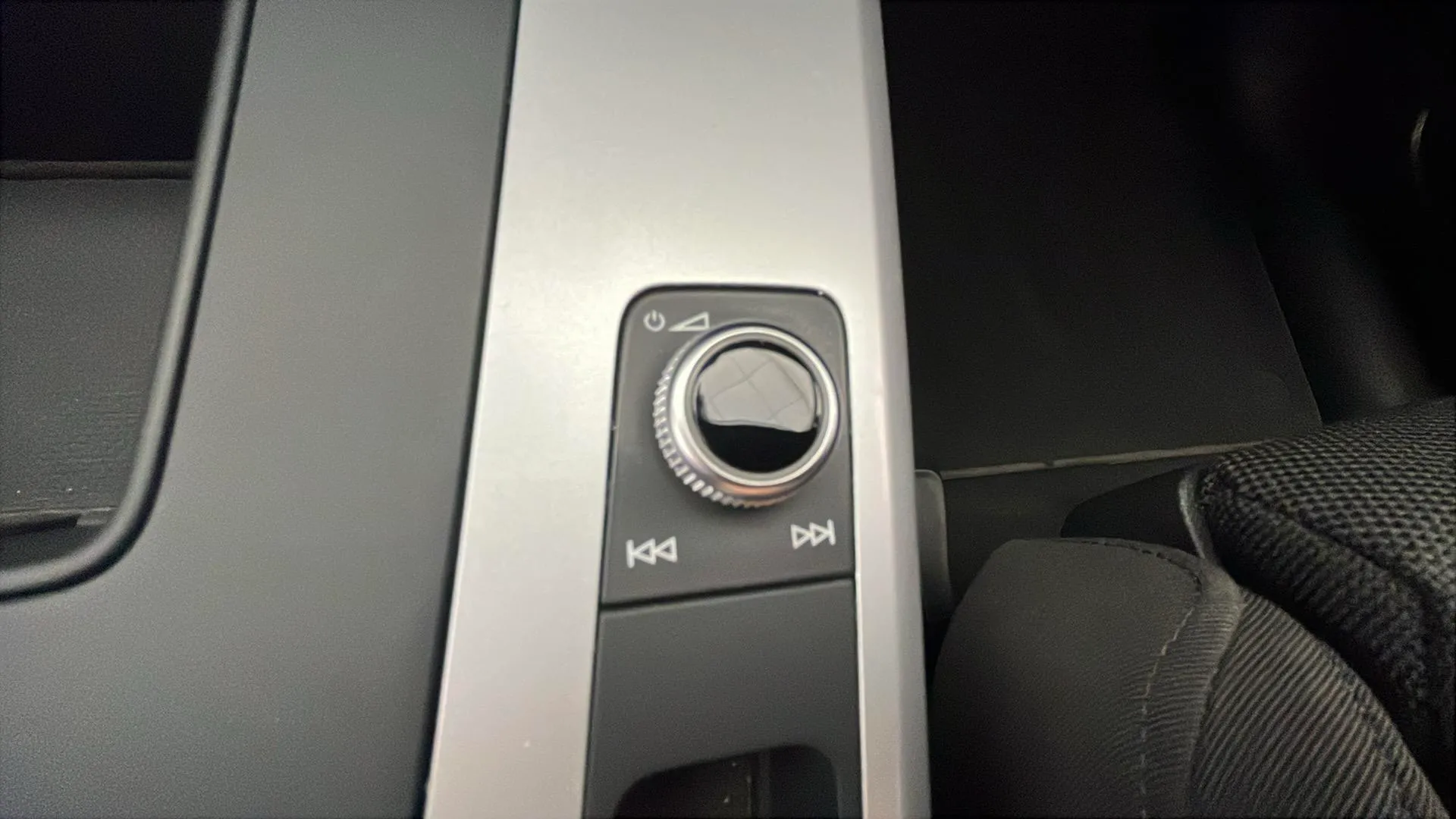 Audi Q5 40 TDI quattro-ultra - foto 31