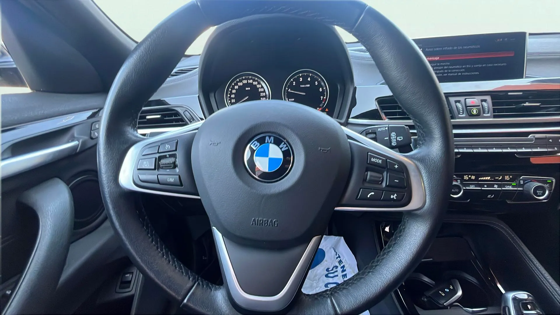 BMW X2 sDrive18i - foto 8