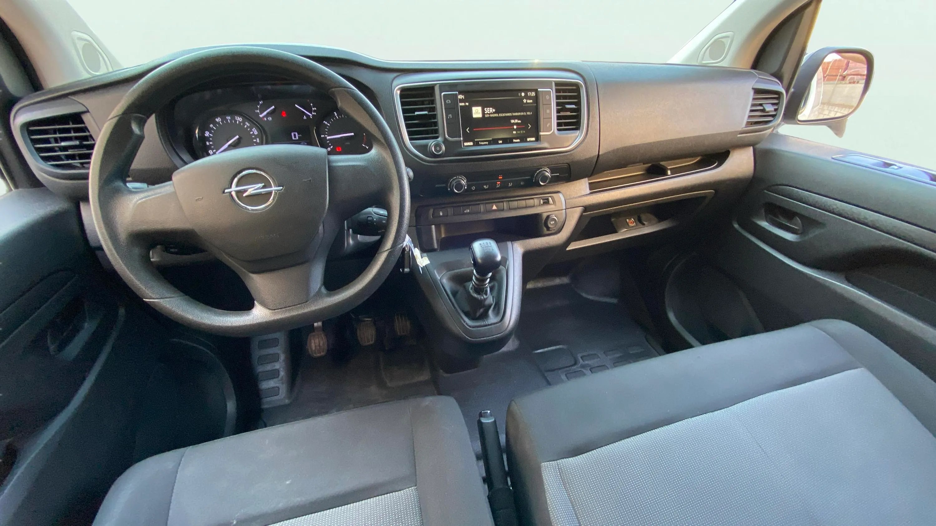 Opel Vivaro 1.5 BlueHDi M Std - foto 12