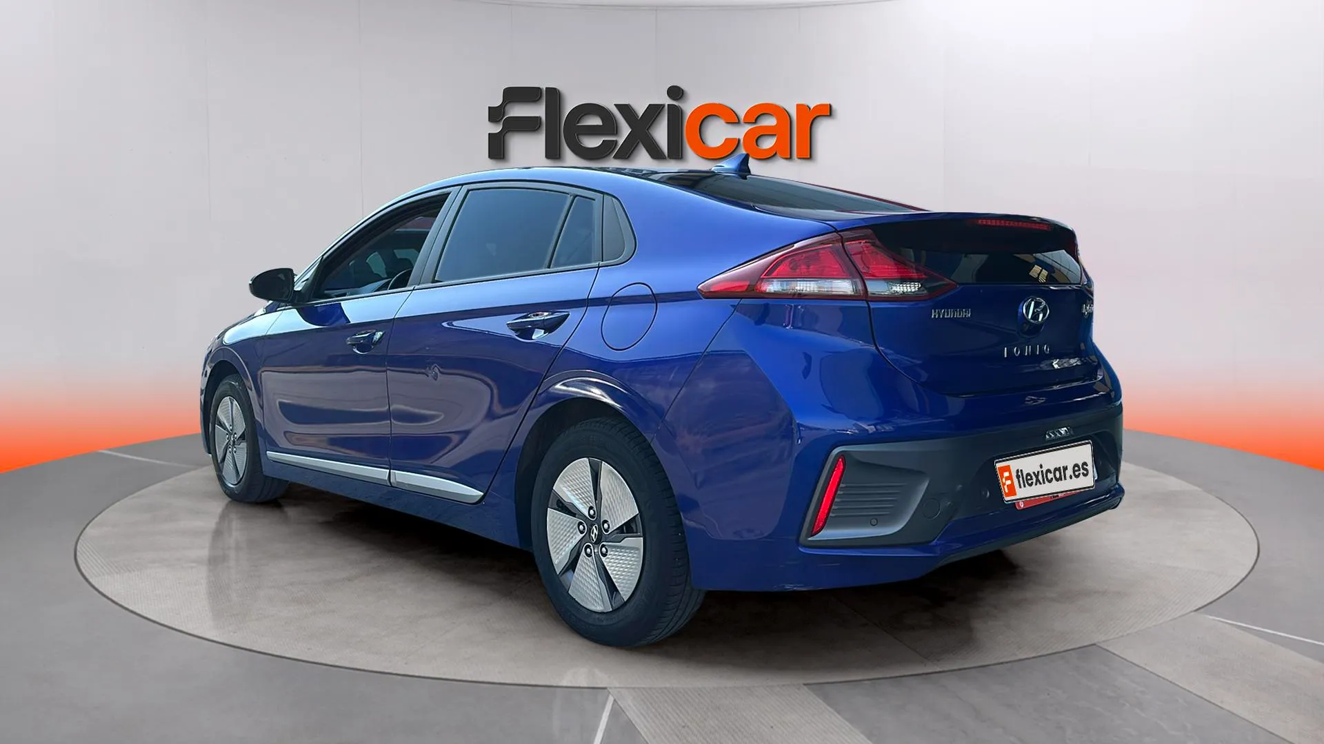 Hyundai Ioniq 1.6 GDI HEV Klass DCT - foto 8