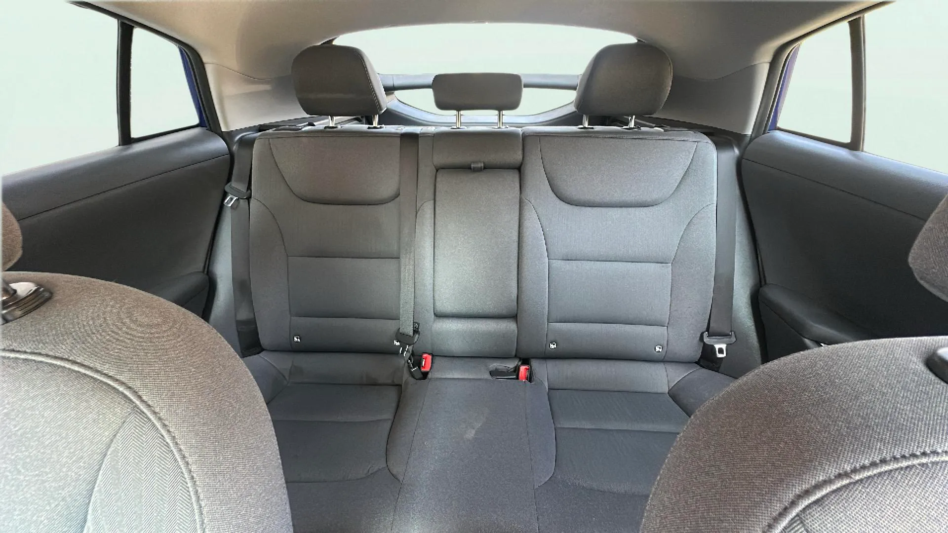 Hyundai Ioniq 1.6 GDI HEV Klass DCT - foto 20