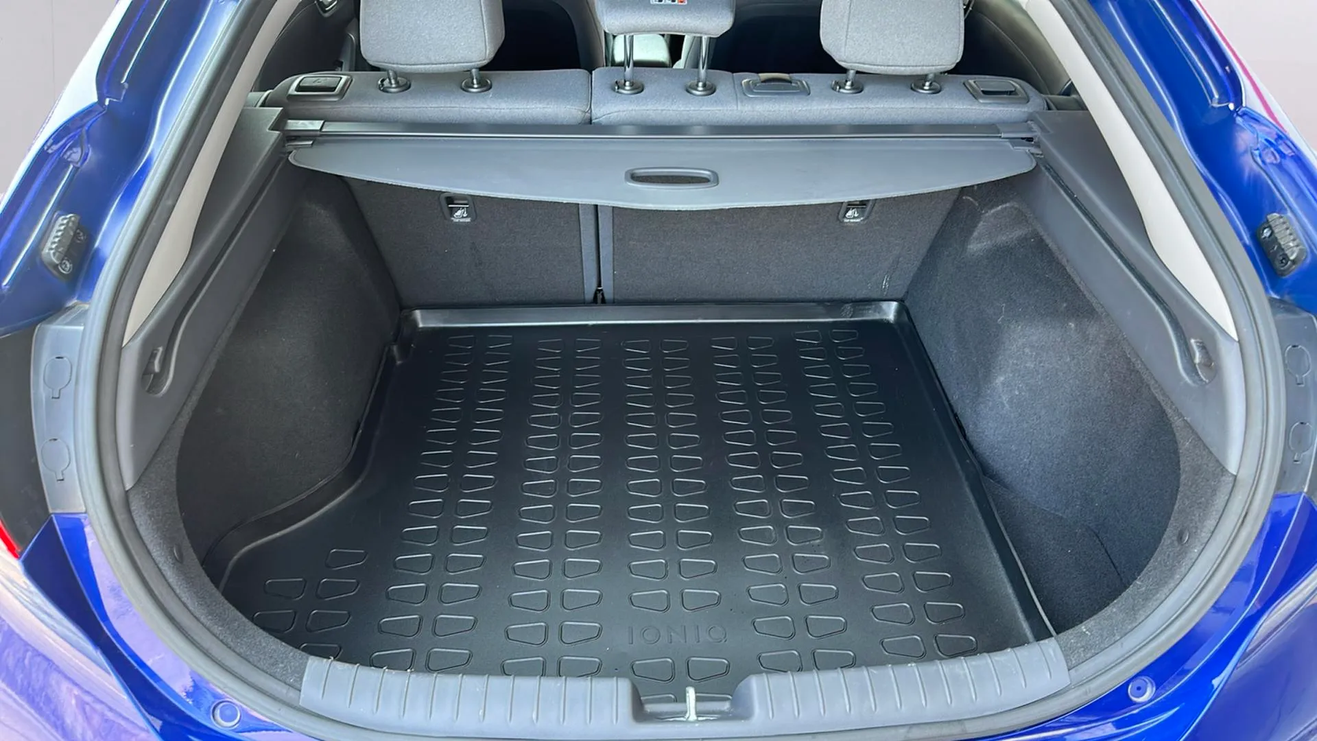 Hyundai Ioniq 1.6 GDI HEV Klass DCT - foto 19