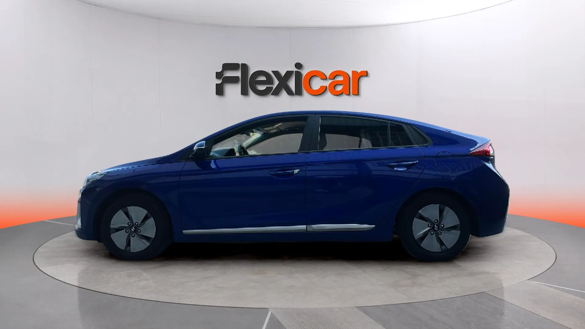 Hyundai Ioniq 1.6 GDI HEV Klass DCT - foto 5