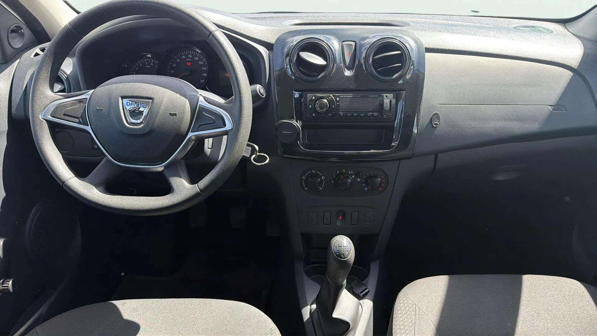 Dacia Sandero Access 1.0 18 - foto 6