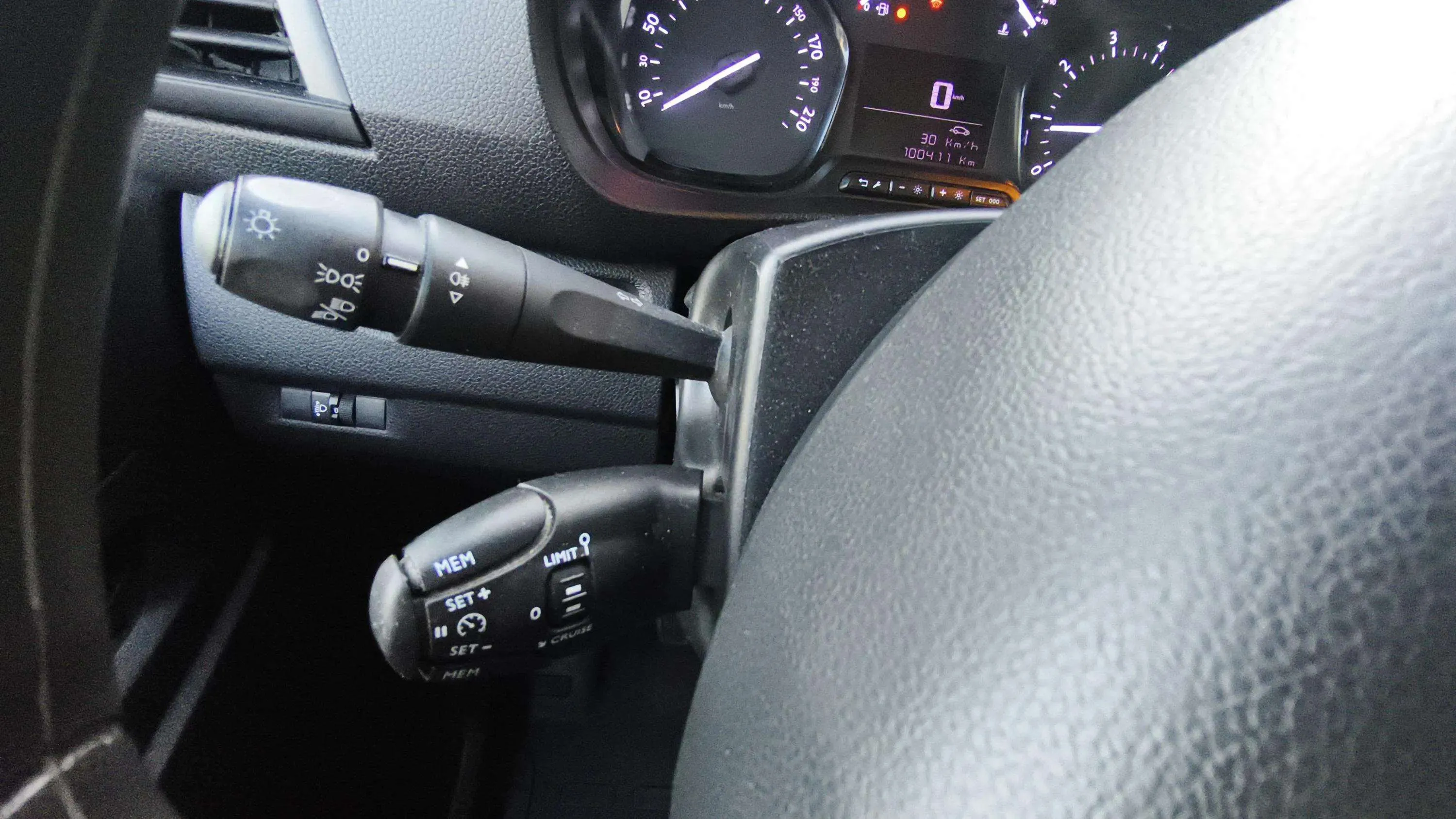 Peugeot Expert Furgón BlueHDi 100 Standard - foto 21