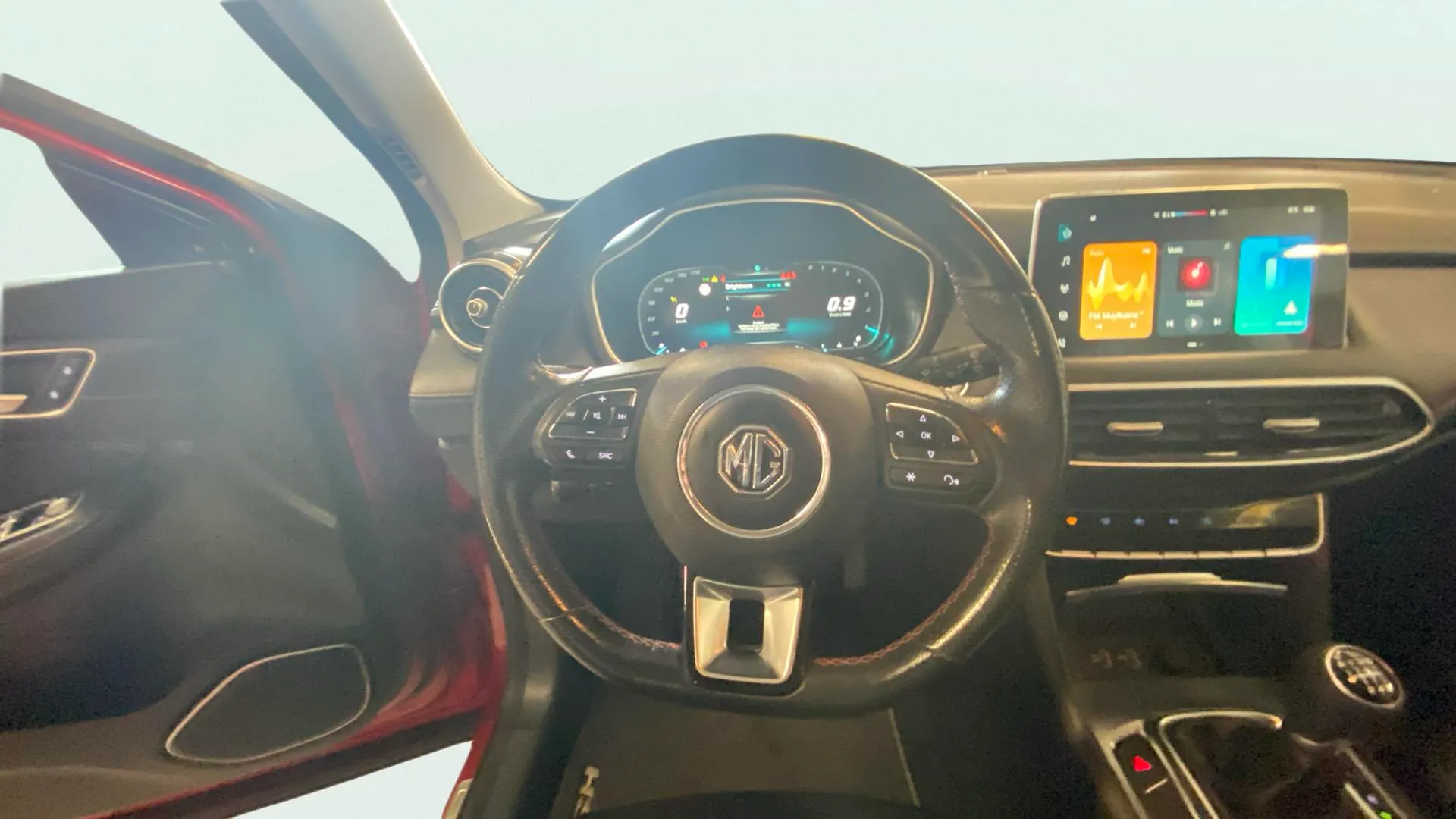 MG HS 1.5 Turbo GDI Comfort - foto 11