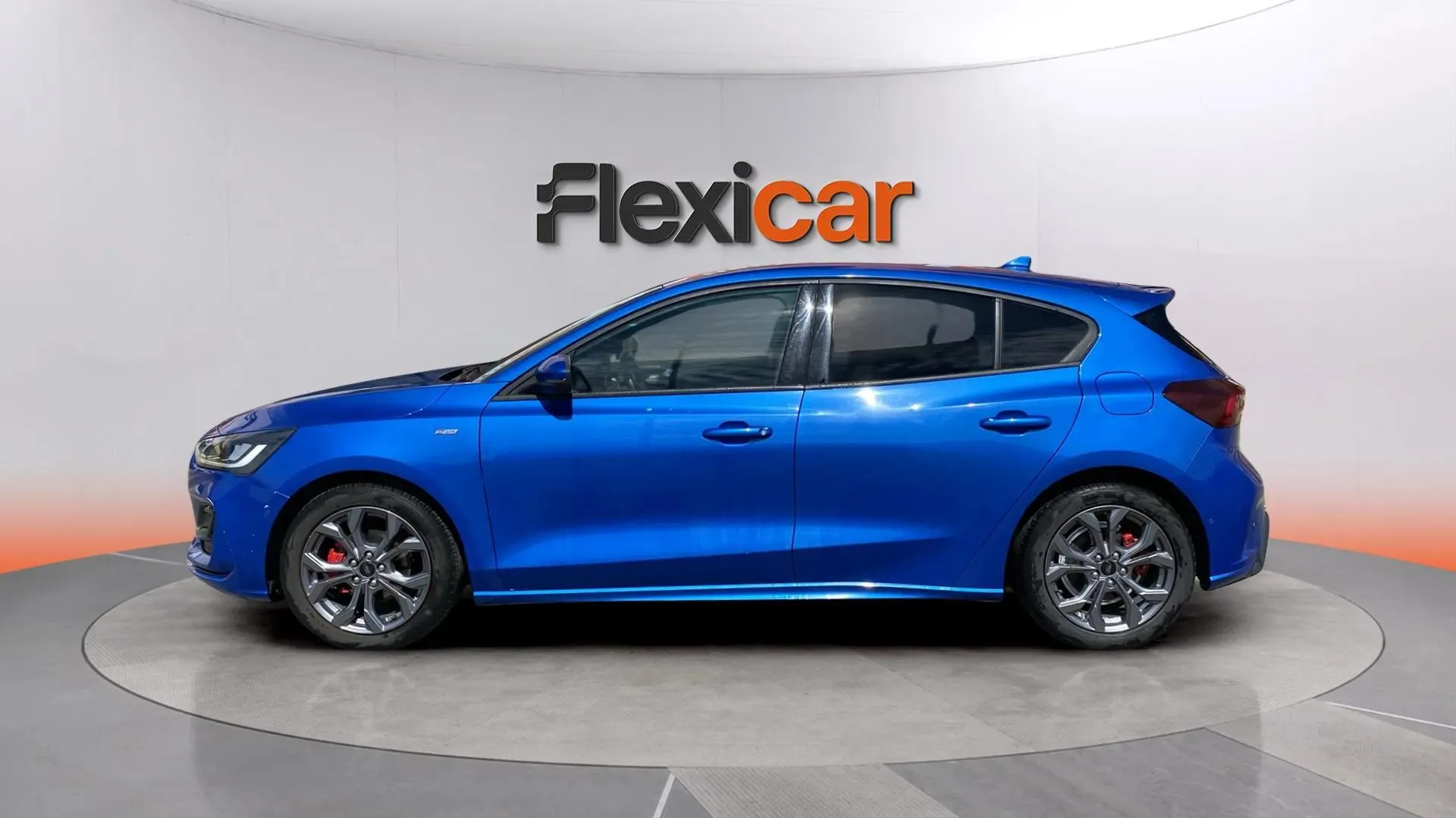 Ford Focus 1.0 EcoBoost MHEV ST-Line - foto 4